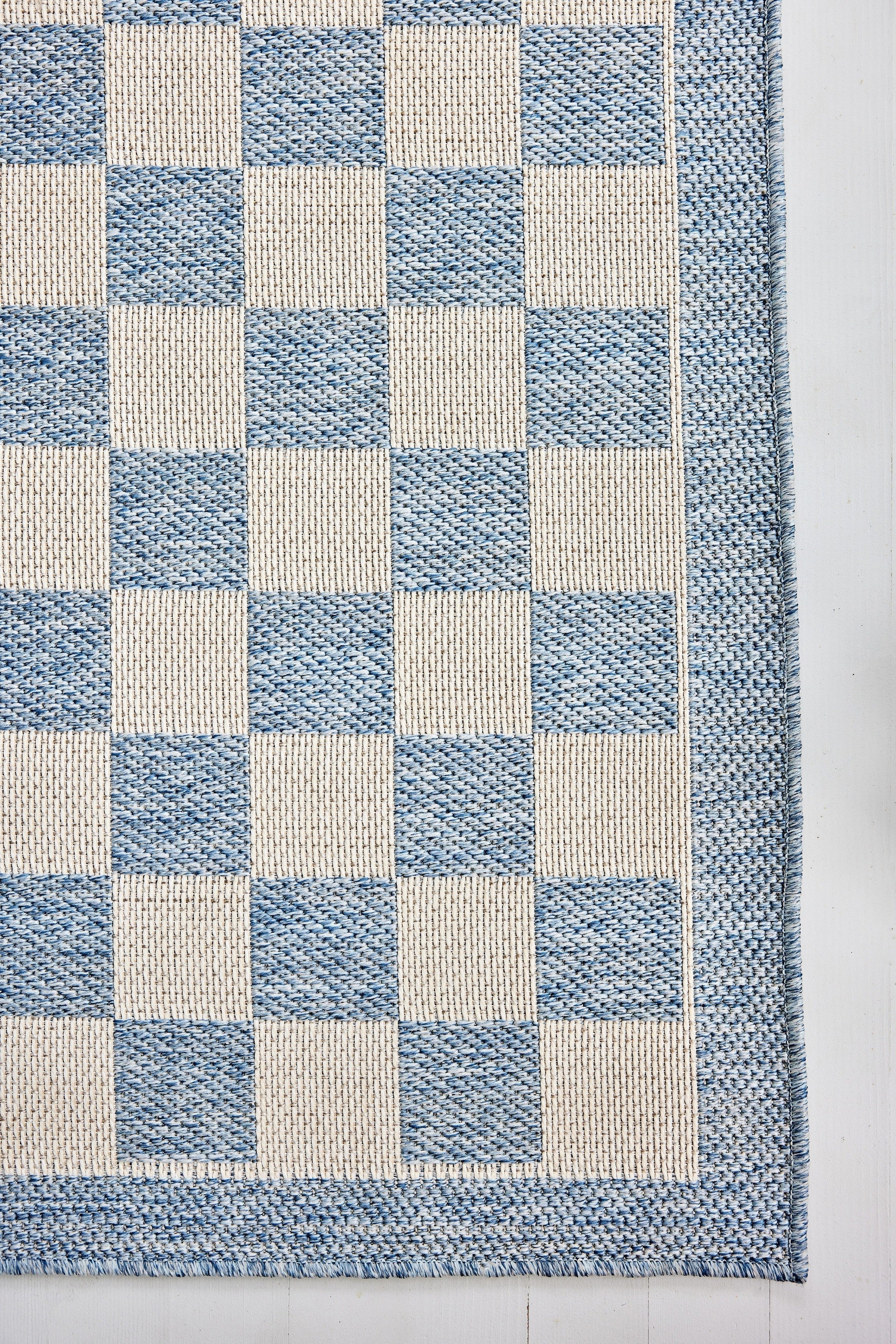 Erin Gates Saybrook SAY-3 Blue Area Rug by Momeni