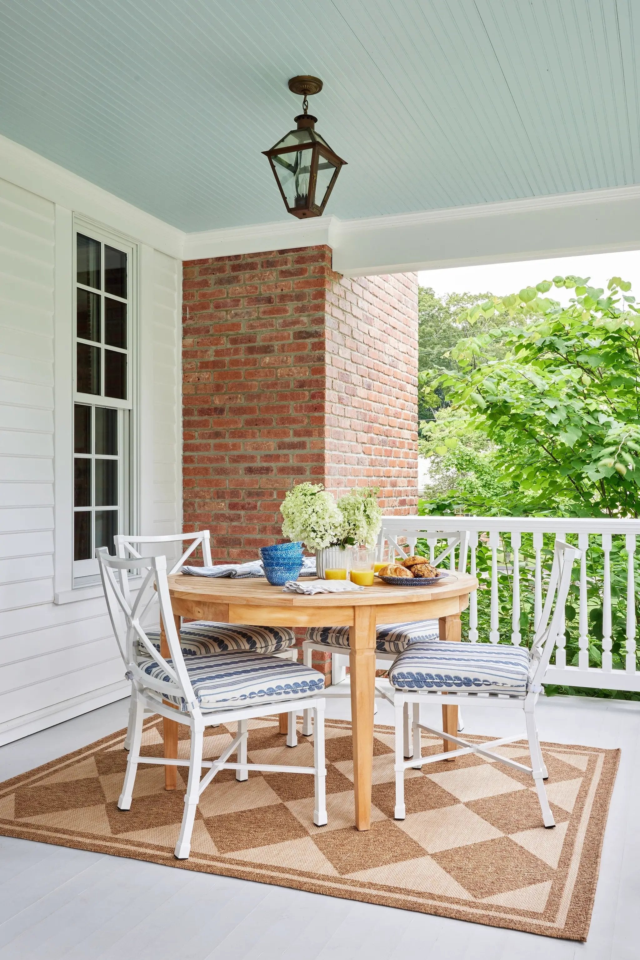 Saybrook SAY-4 (Diamond) Natural Area Rug by Erin Gates by Momeni