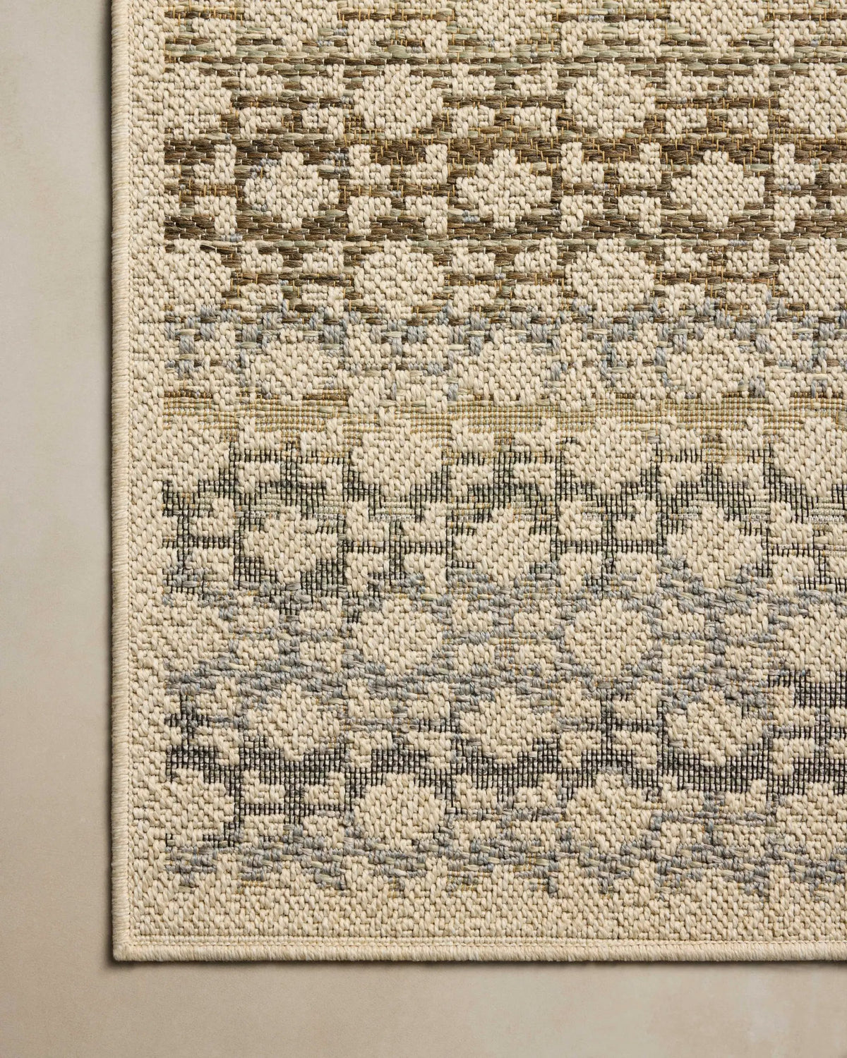 Saylor SAY-09 Ivory / Multi Area Rug by Loloi