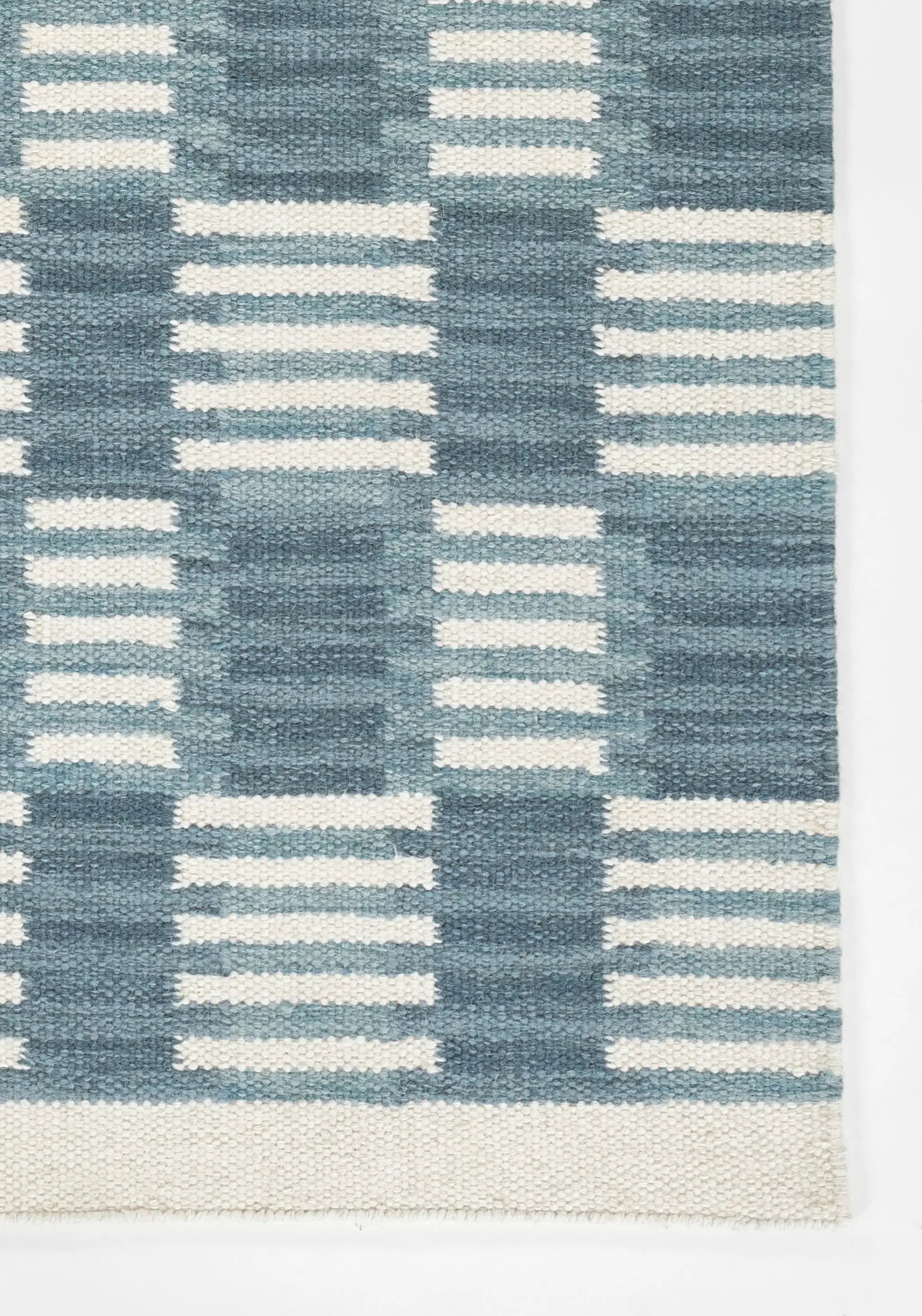 Scandi SCN-3 Blue Area Rug by Momeni