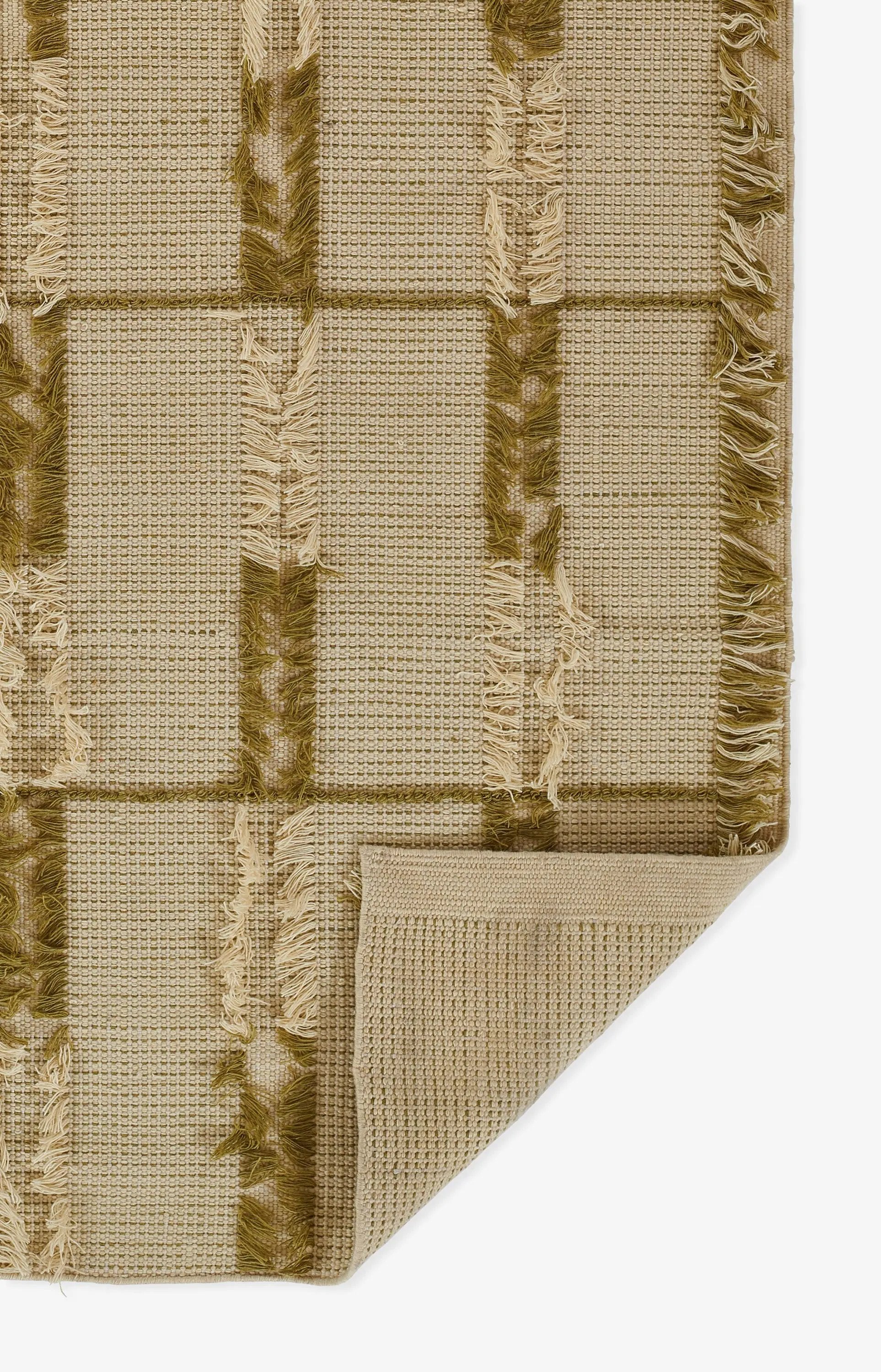 Serena SRN-1 Green Area Rug by Momeni