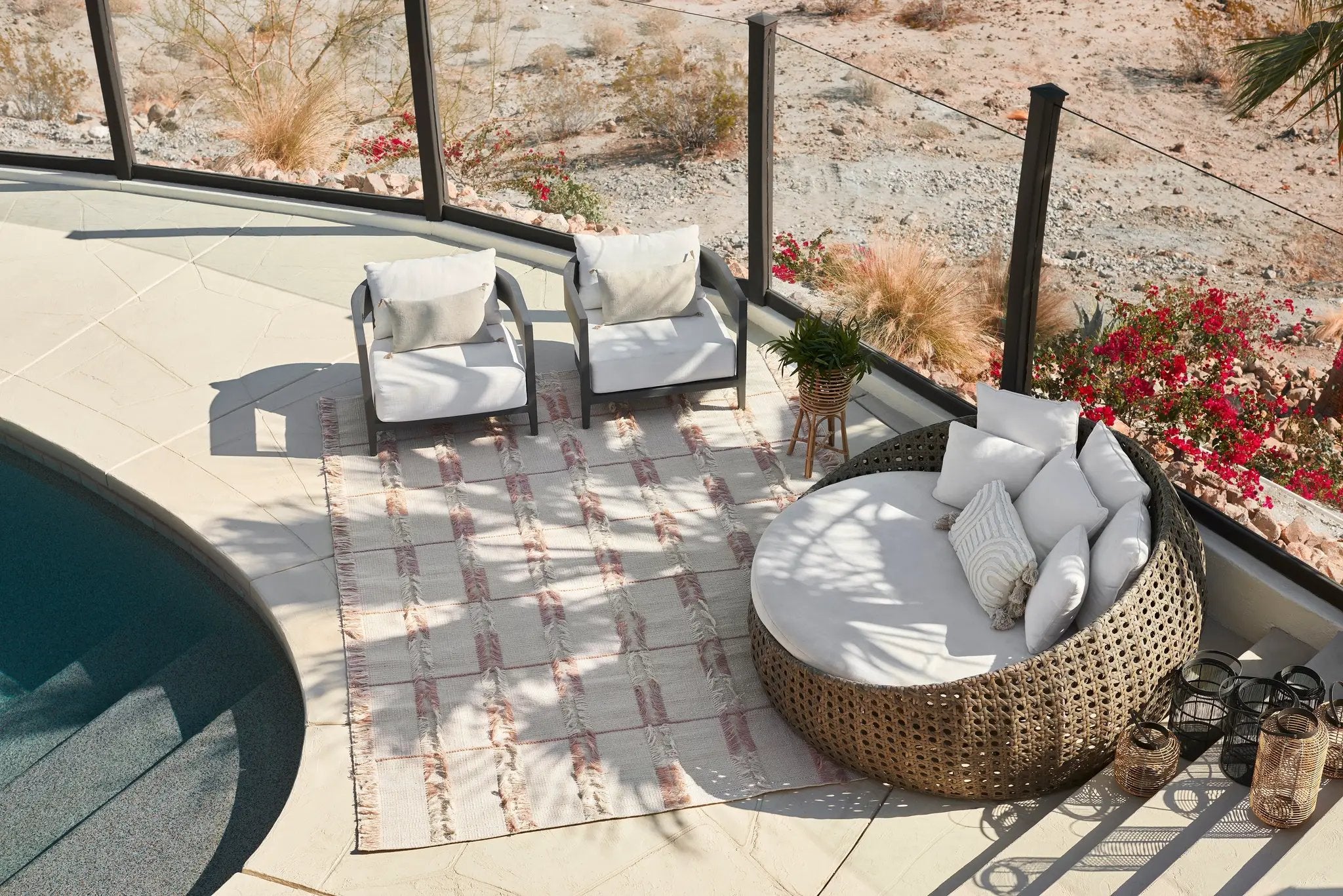 Serena SRN-1 Pink Area Rug by Momeni