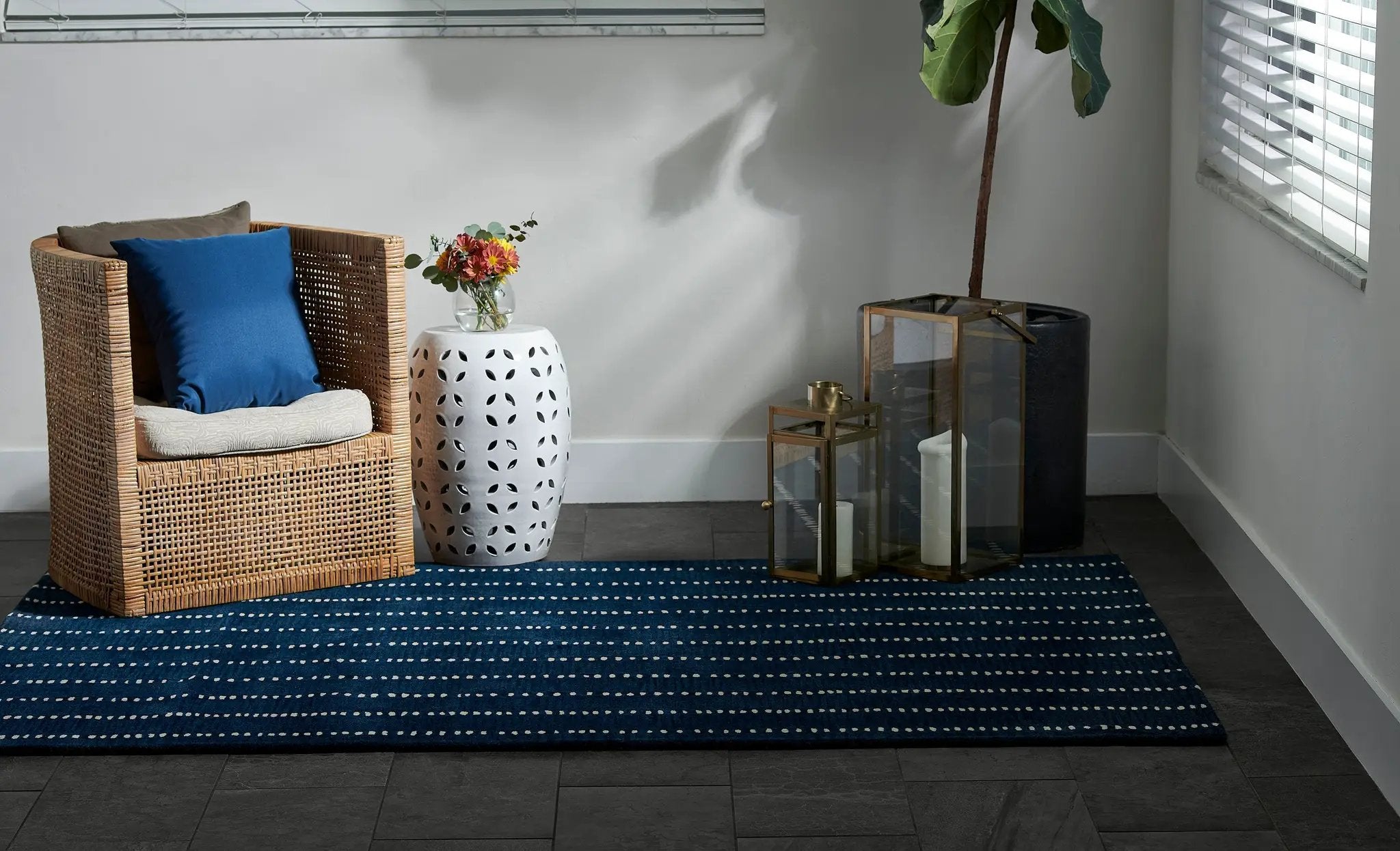 Simba SIM-1 Navy Area Rug by Momeni