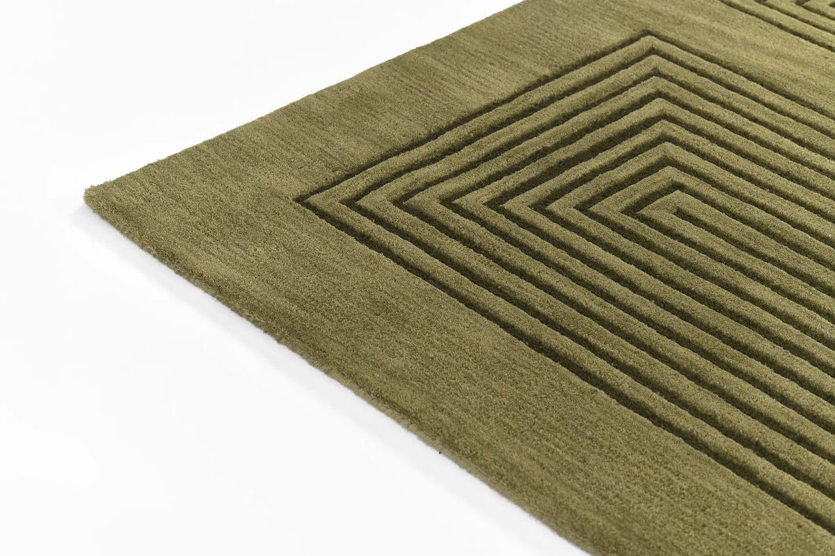 Simba SIM-3 Green Area Rug by Momeni