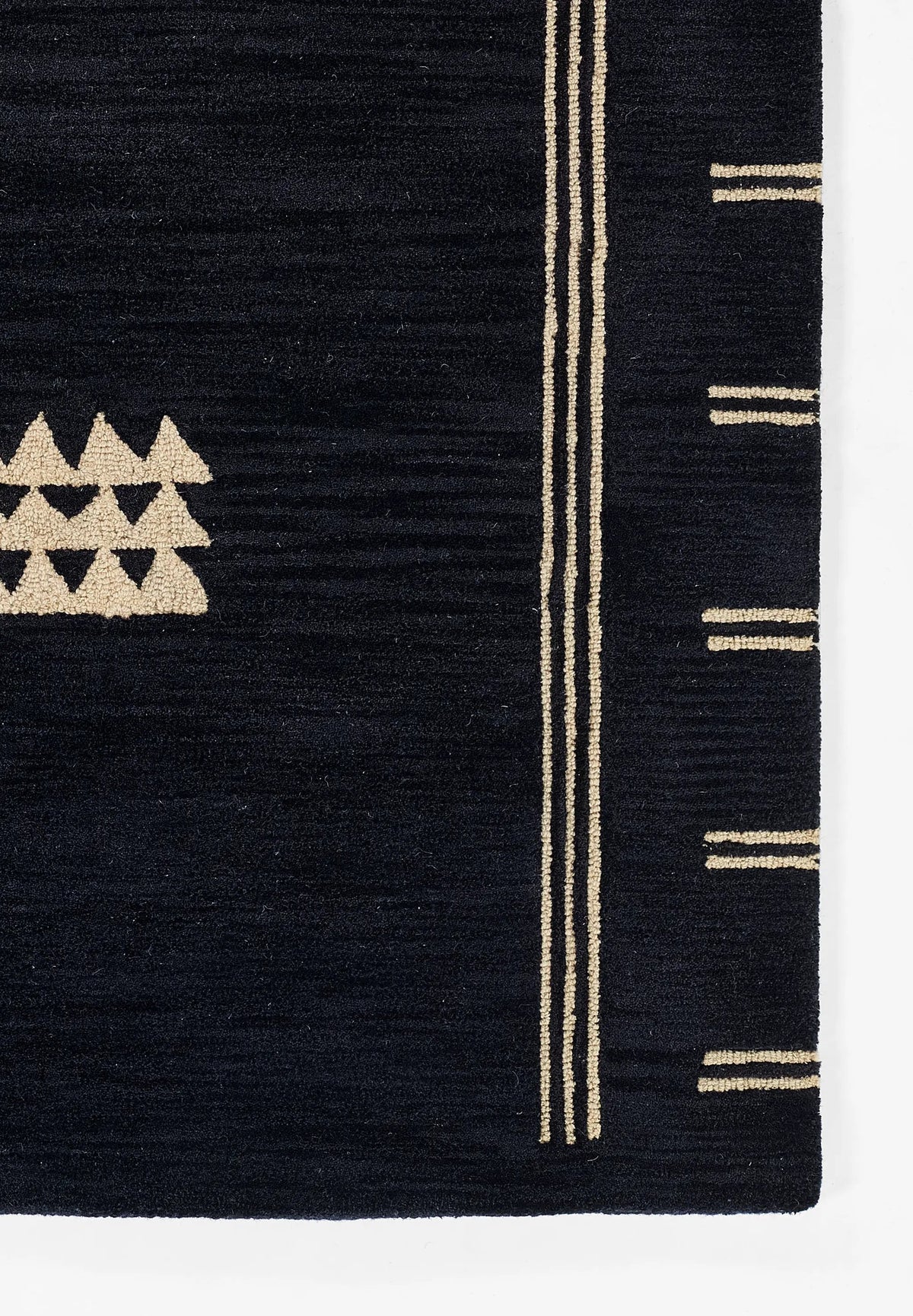 Simba SIM-5 Navy Area Rug by Momeni