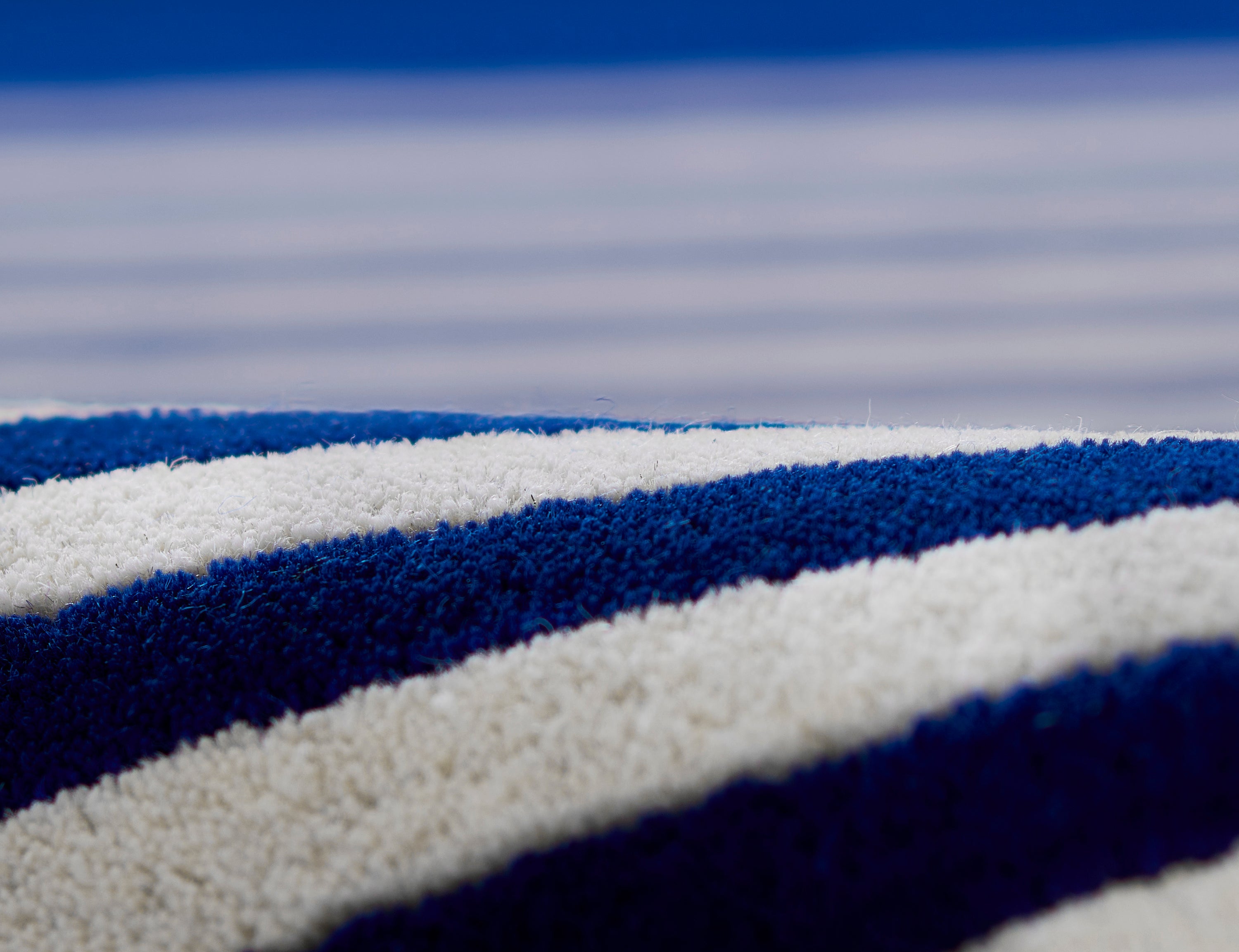 Momeni Simba SIM12 Cobalt Hand Tufted Area Rug