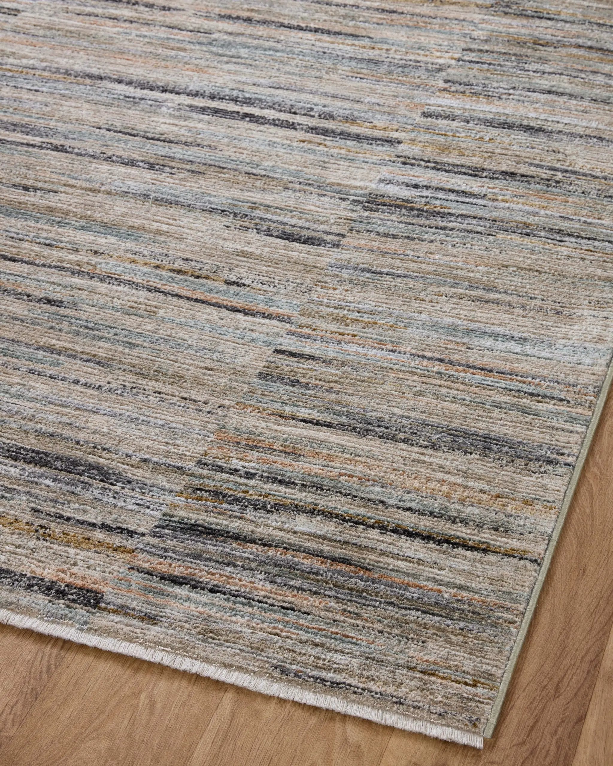 Soho SOH-07 Multi / Dove Area Rug by Loloi