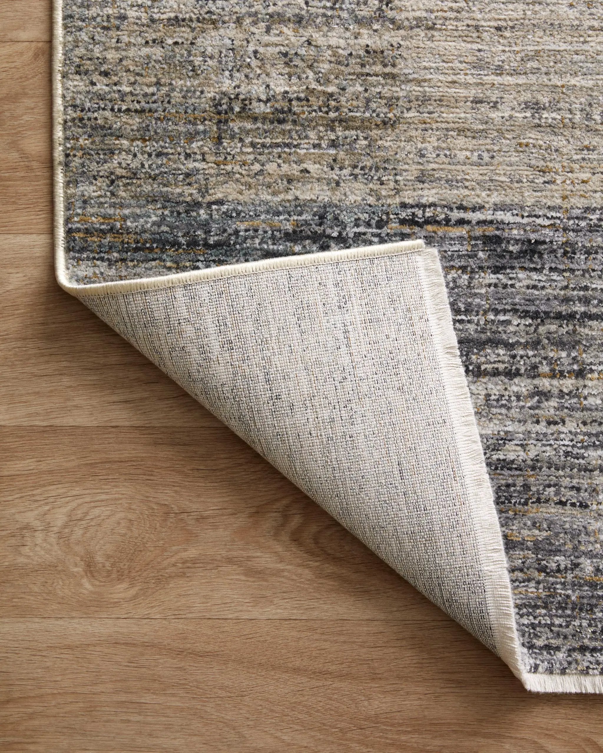 Soho SOH-08 Grey / Gold Area Rug by Loloi