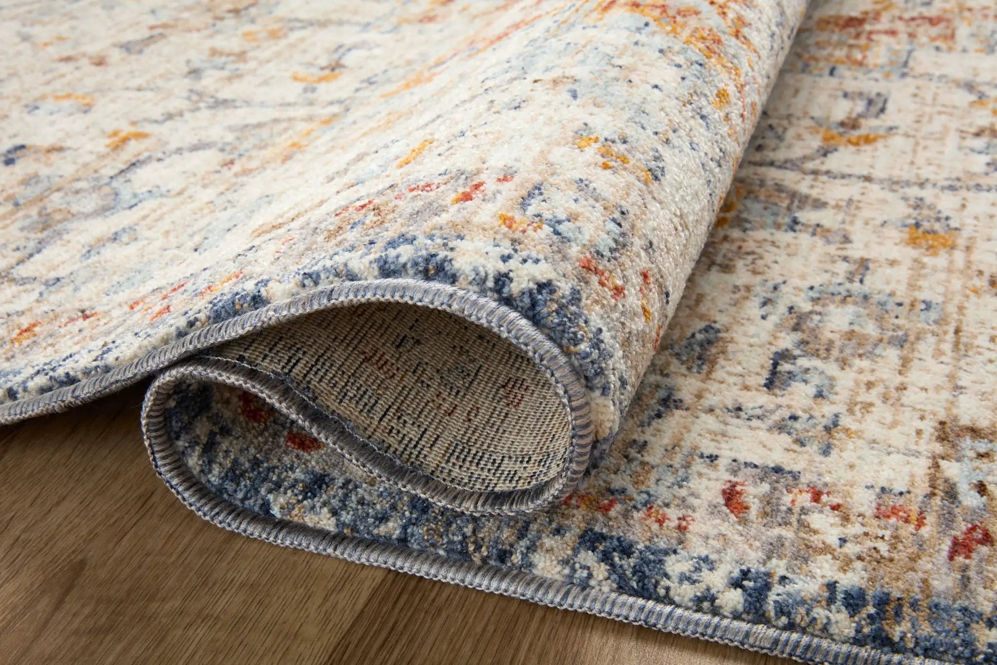 Sorrento SOR-05 Ivory / Fiesta Area Rug by Loloi