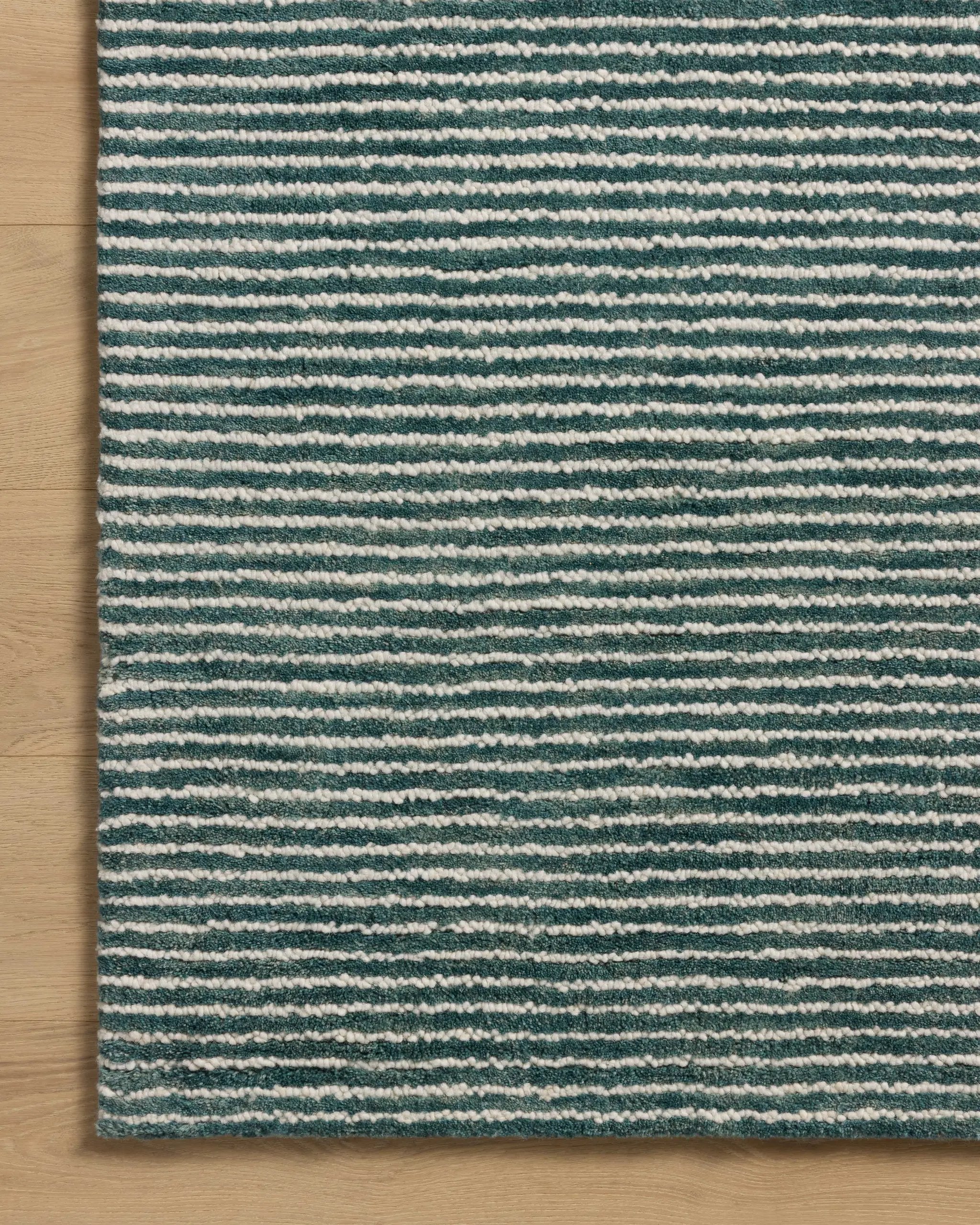 Sunday SUN-01 Ocean / Ivory Area Rug by Loloi