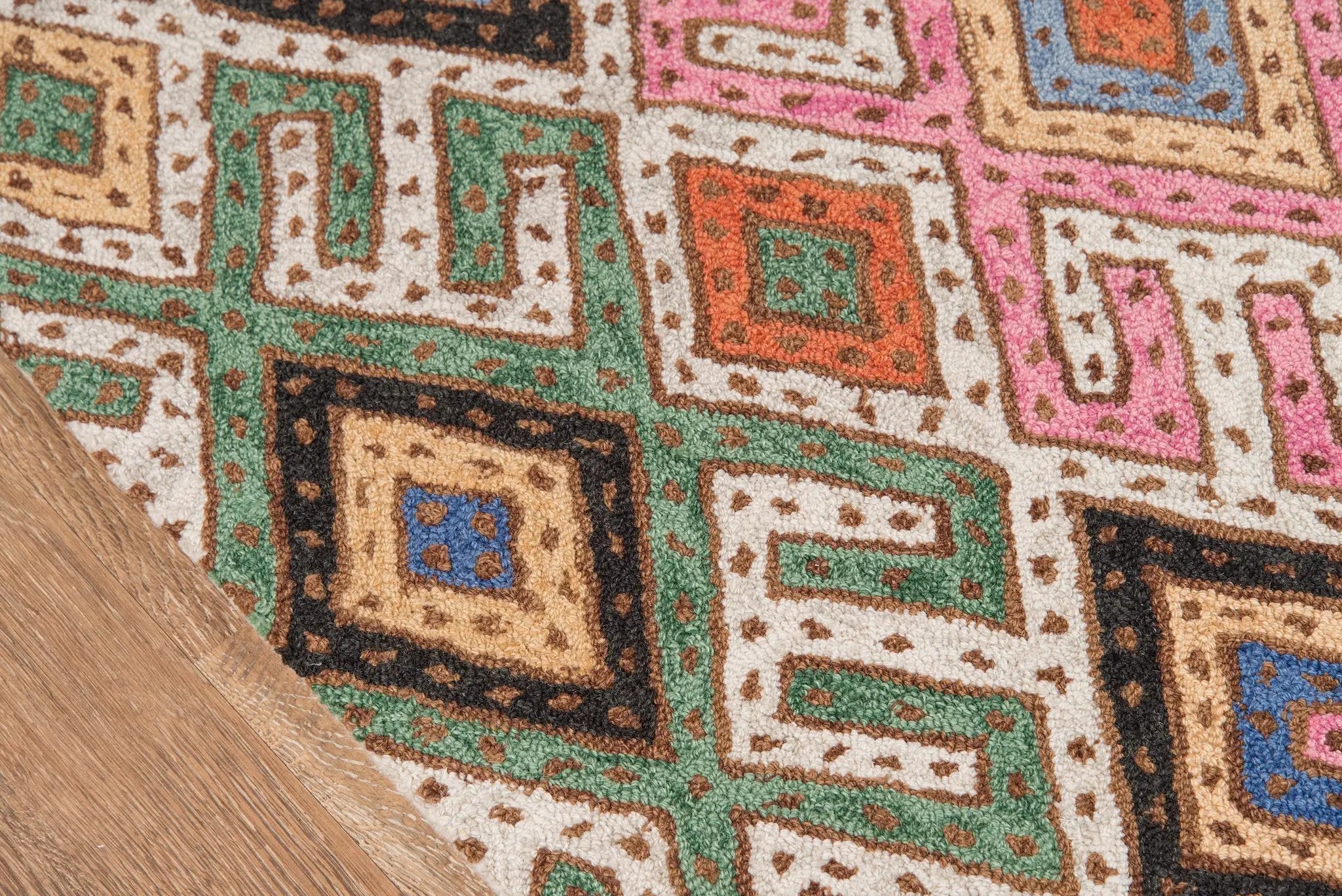 Tahoe TA-01 Multicolor Area Rug by Momeni