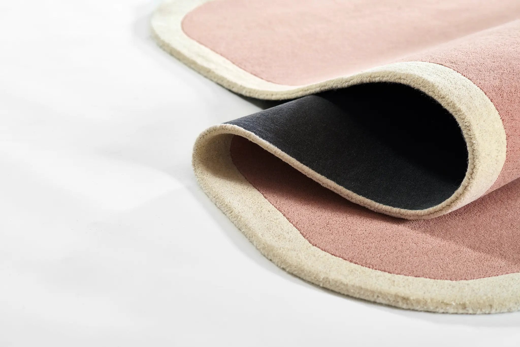 Tallulah TAL-1 Pink Area Rug by Novogratz by Momeni