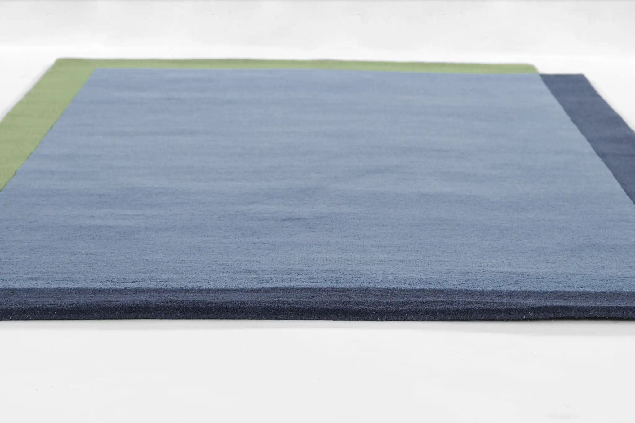 Tallulah TAL-2 Blue Area Rug by Novogratz by Momeni