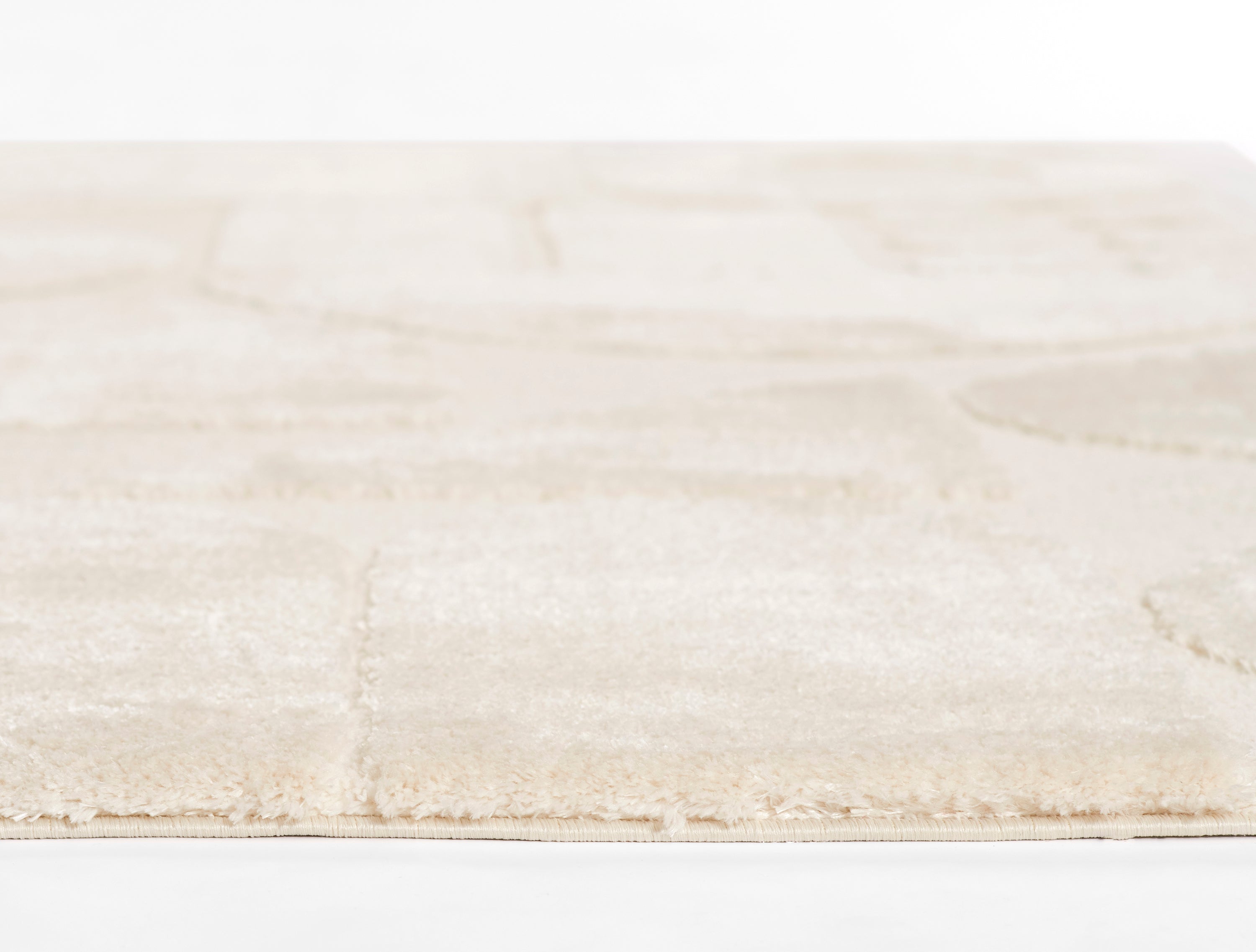 Novogratz Taylor TAY-3 Ivory Area Rug by Momeni