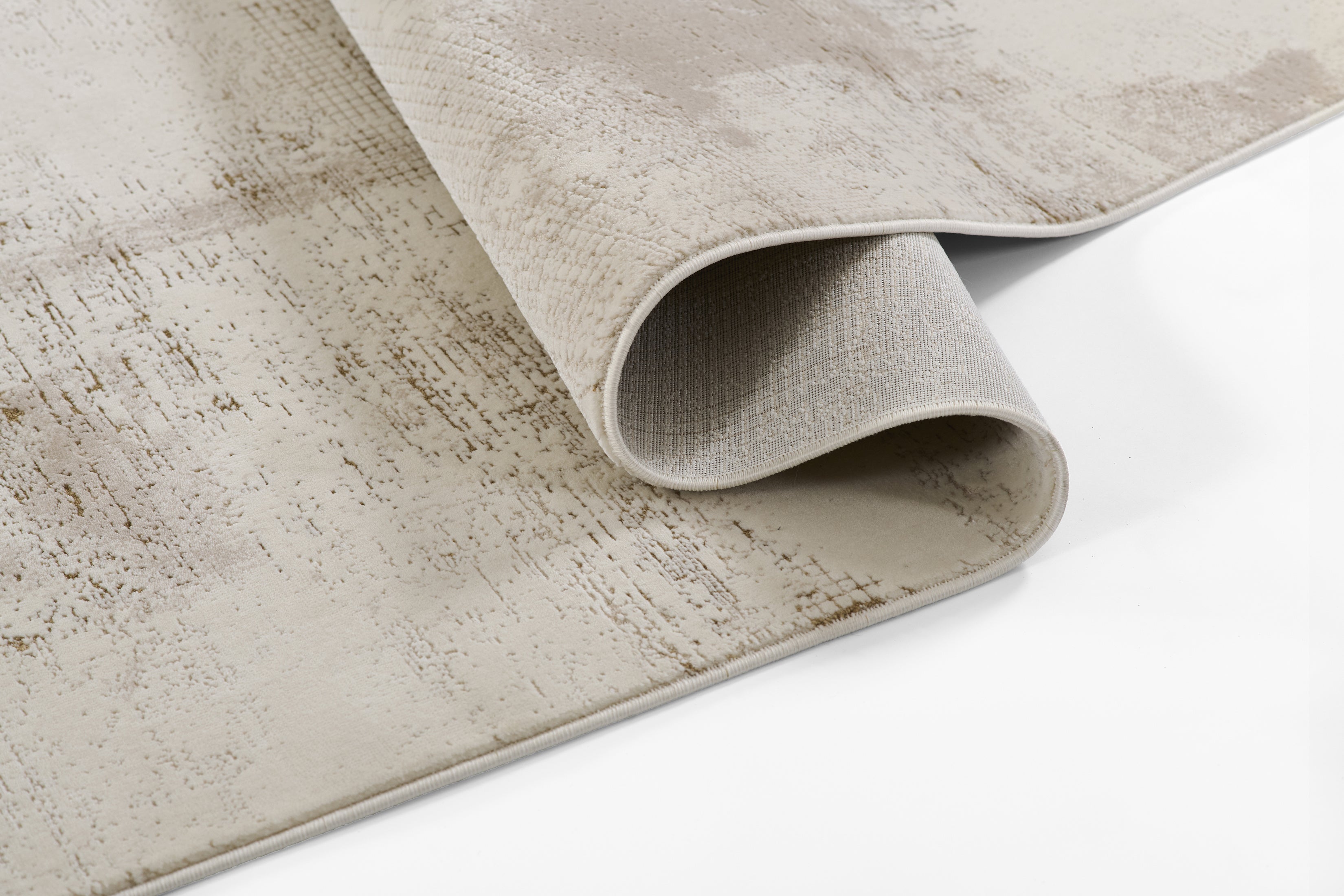 Momeni Vera VRA-4 Ivory Area Rug, a contemporary rug with a distressed patchwork design