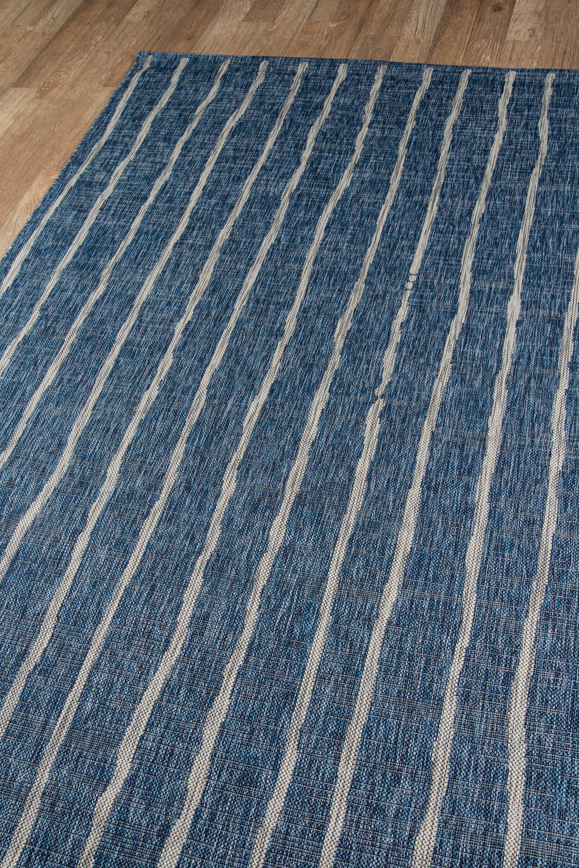 Novogratz Villa VI-03 Blue Indoor/Outdoor Area Rug by Momeni