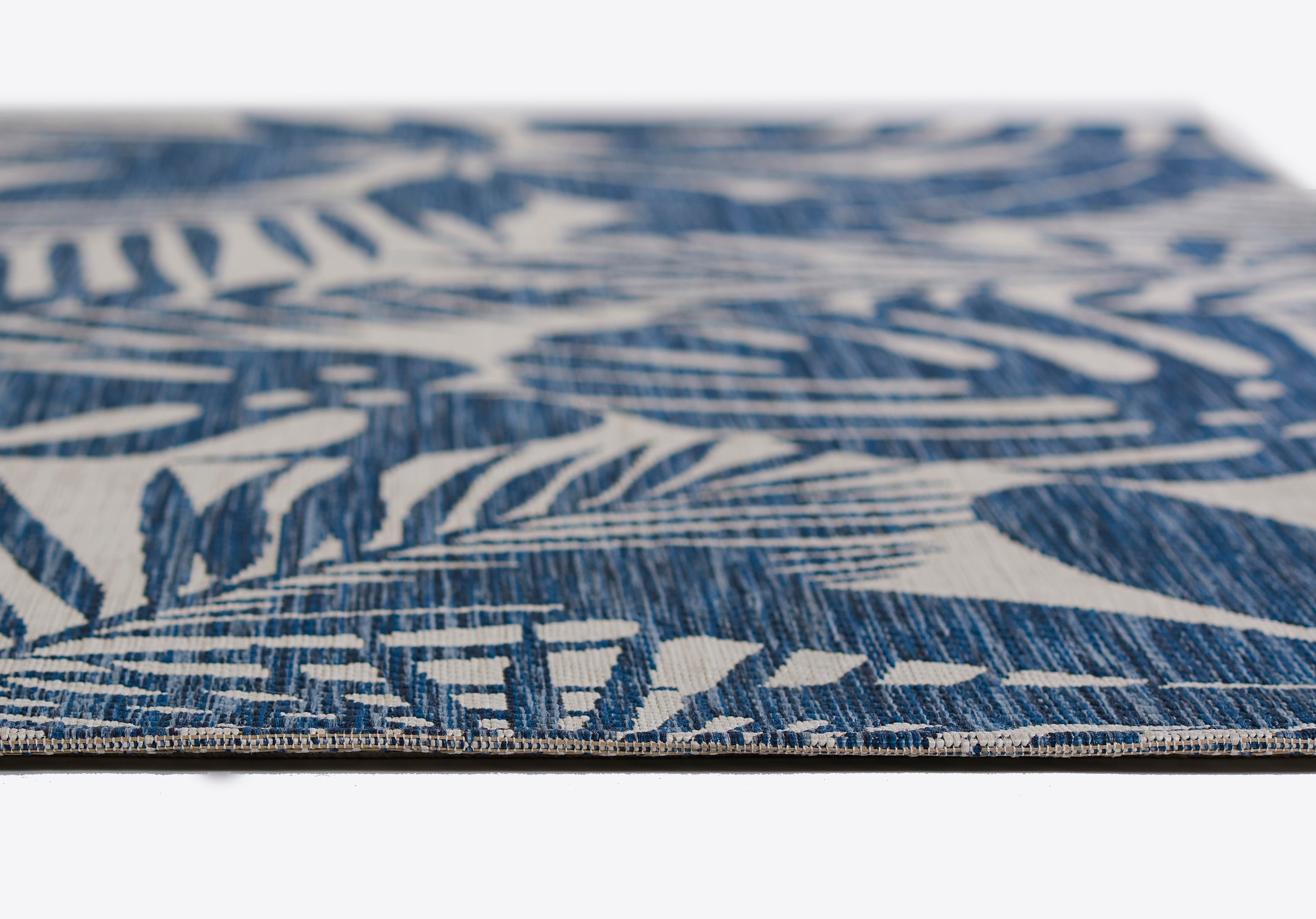 Novogratz Villa VI-13 Blue Indoor/Outdoor Area Rug by Momeni