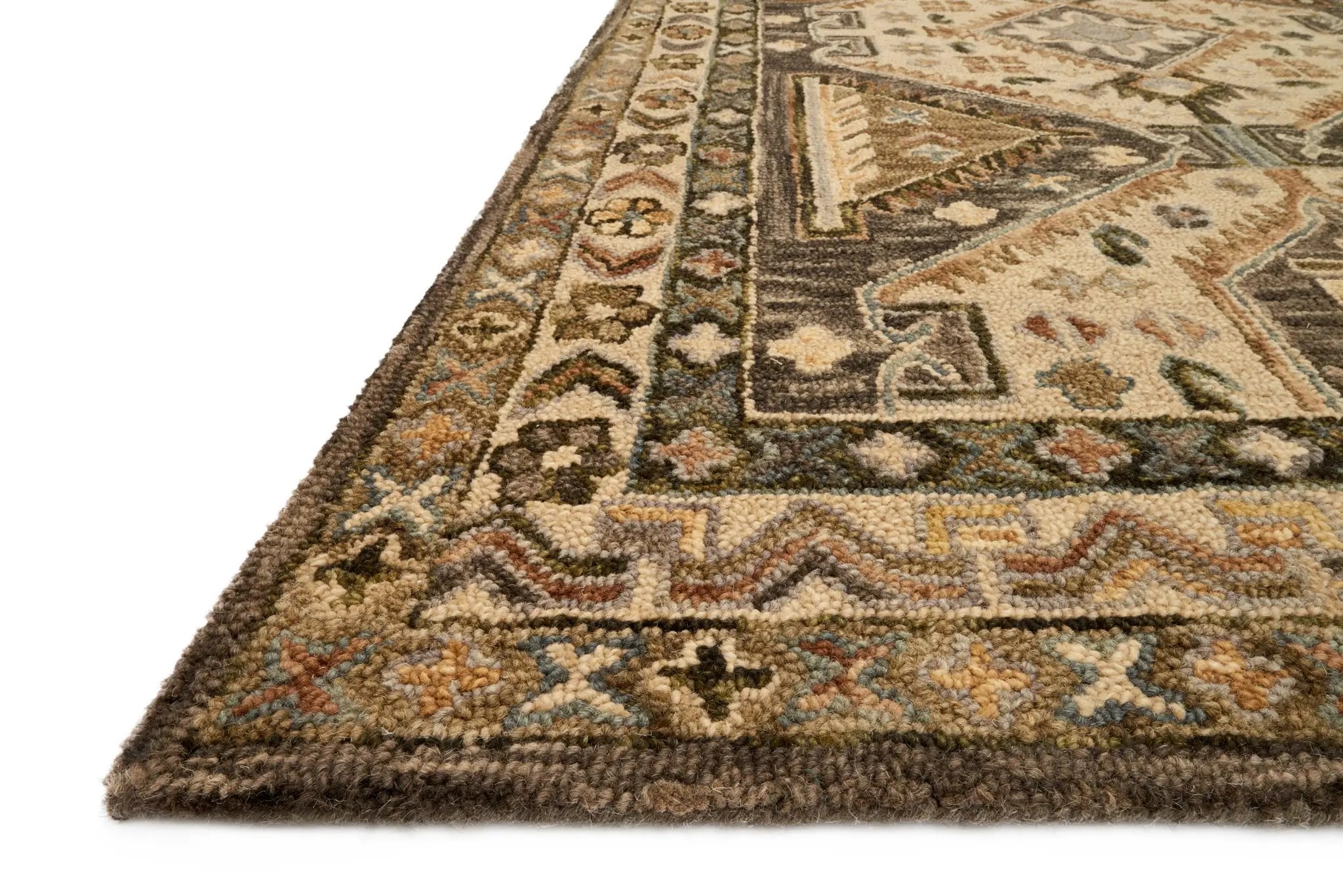 Victoria VK-07 Walnut / Beige Area Rug by Loloi