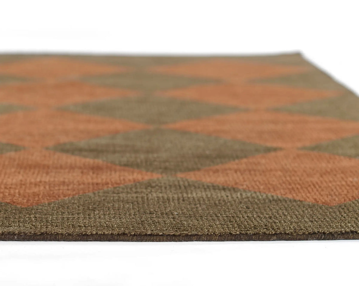 Willow WLO-4 (Checkered) Copper Area Rug by Momeni