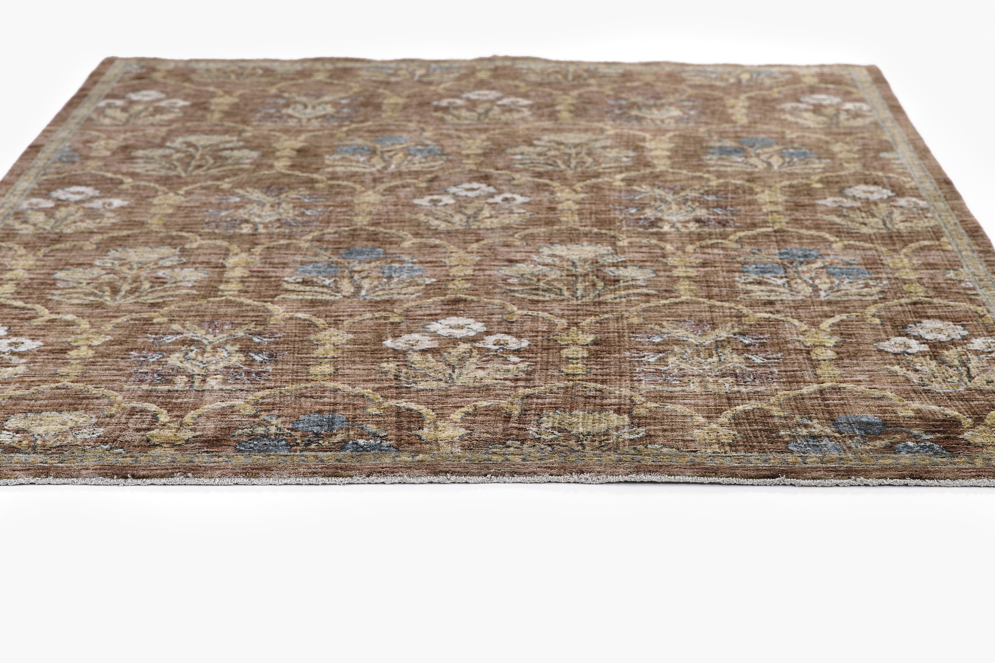 Momeni Wisteria WIS-1 Rust Area Rug, vintage floral rug with botanical pattern
