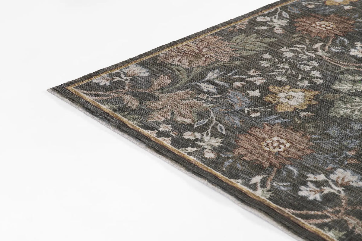 Wisteria WIS-2 Charcoal Area Rug by Momeni