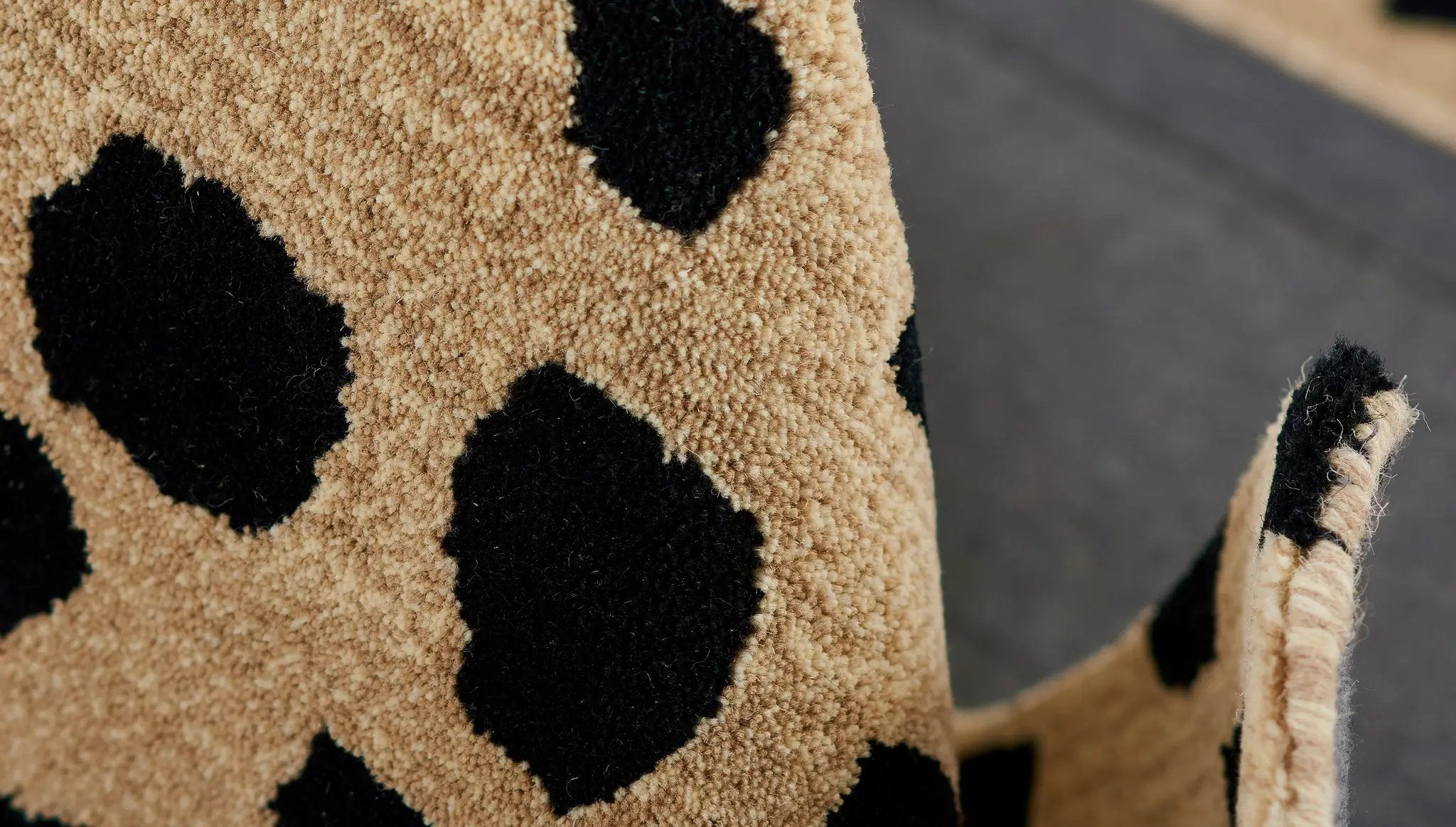 Woodland WOD-3 (Cheetah) Beige Area Rug by Erin Gates by Momeni