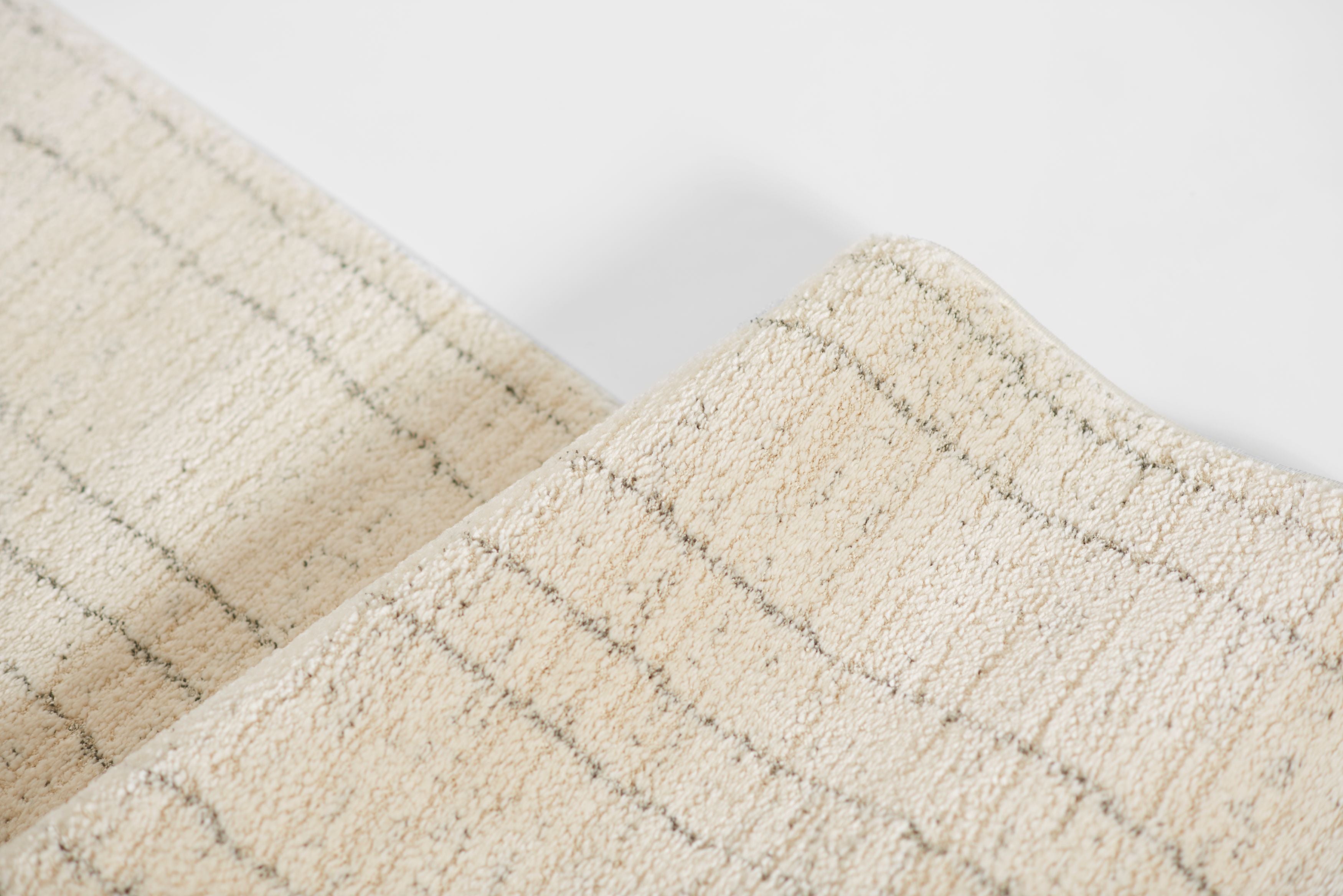 Momeni Wren WRE-1 Ivory Area Rug