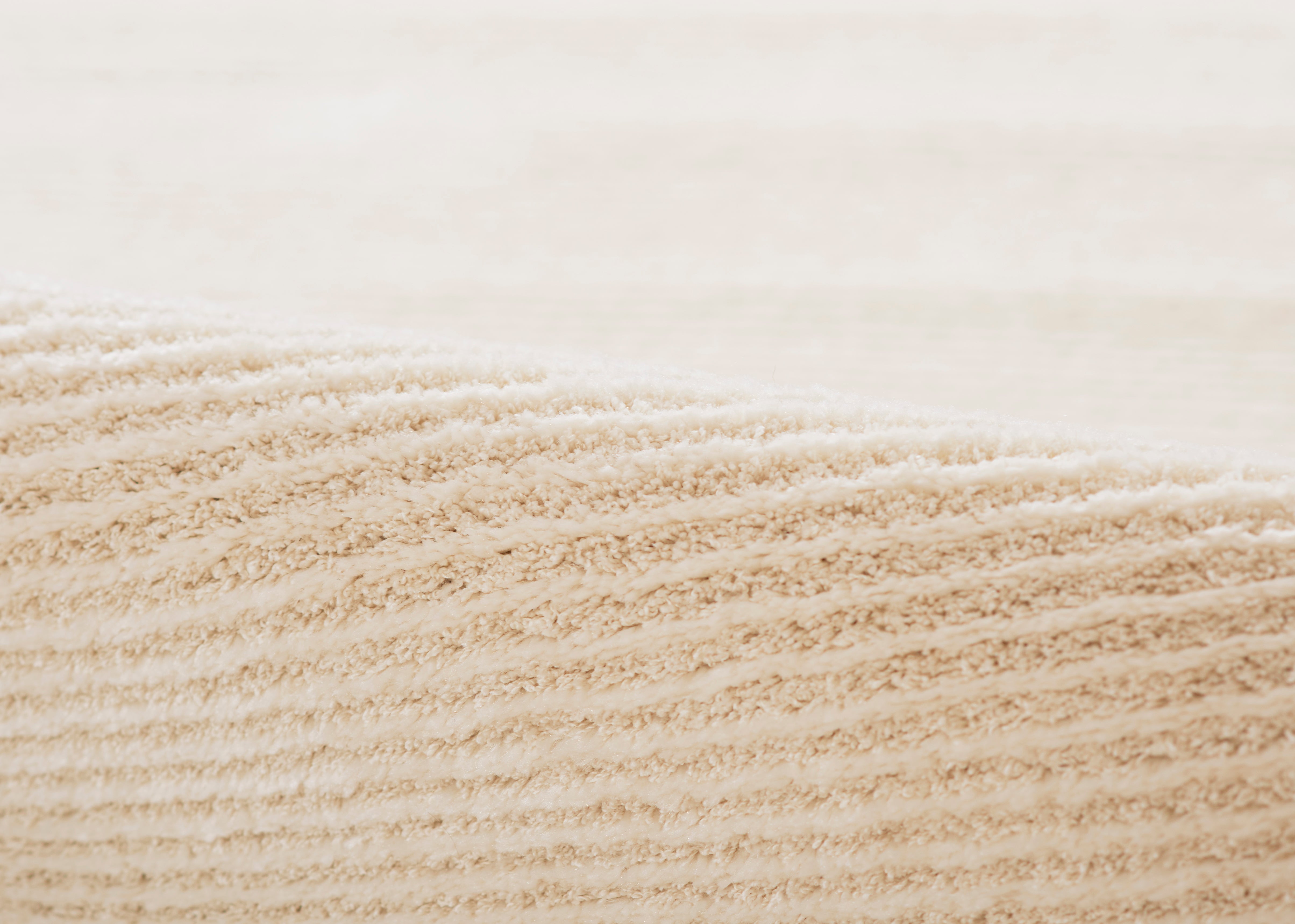 Momeni Wren WRE-3 Ivory Area Rug