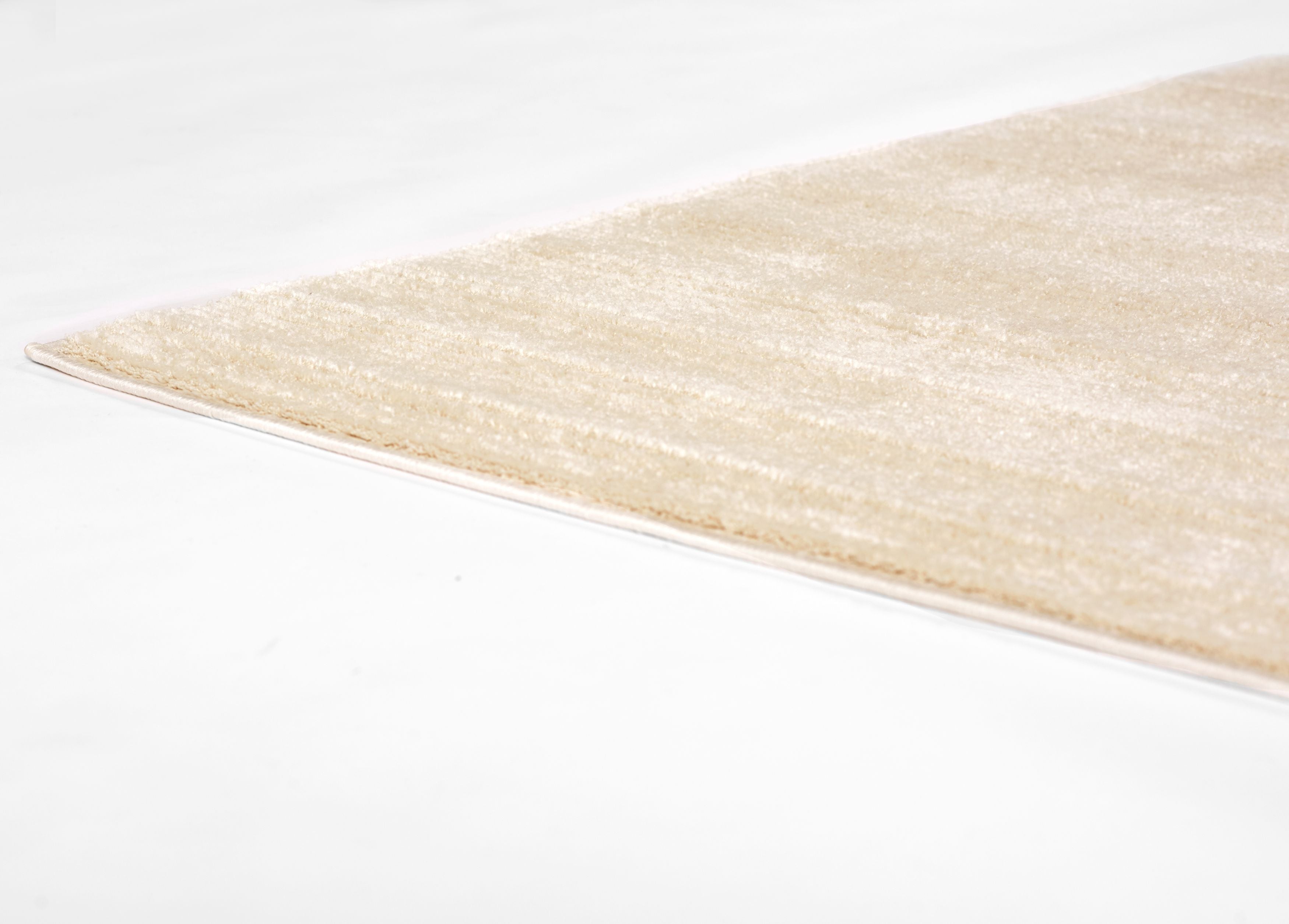 Momeni Wren WRE-3 Ivory Area Rug