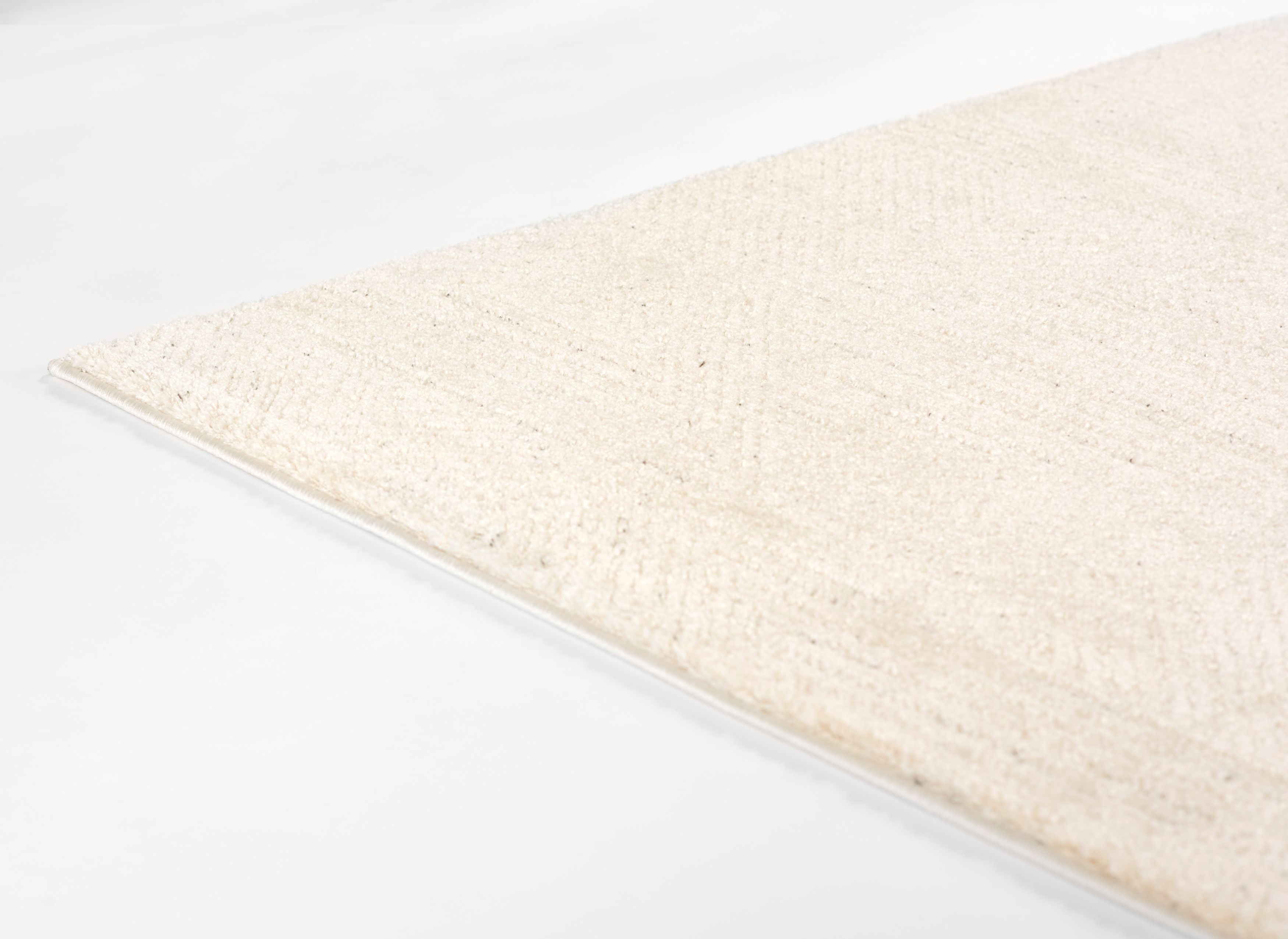 Momeni Wren WRE-5 Ivory Area Rug