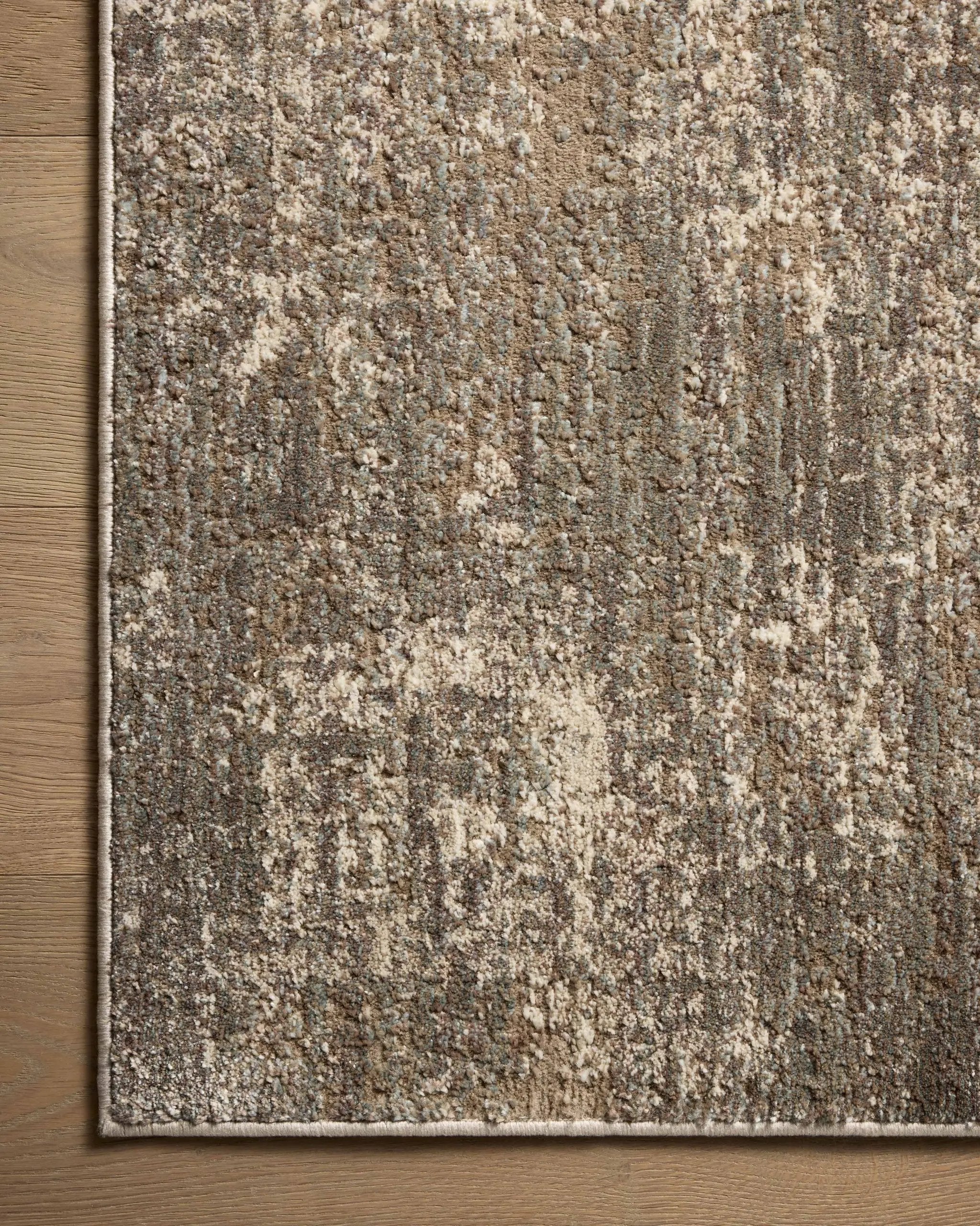 Wyatt WYA-04 Granite / Natural Area Rug by Loloi