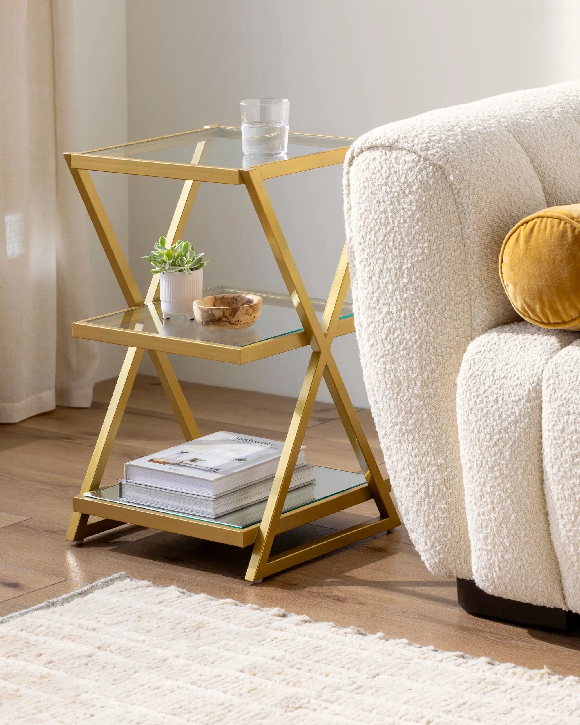 Aliya ALI-001 End Table by LIVABLISS