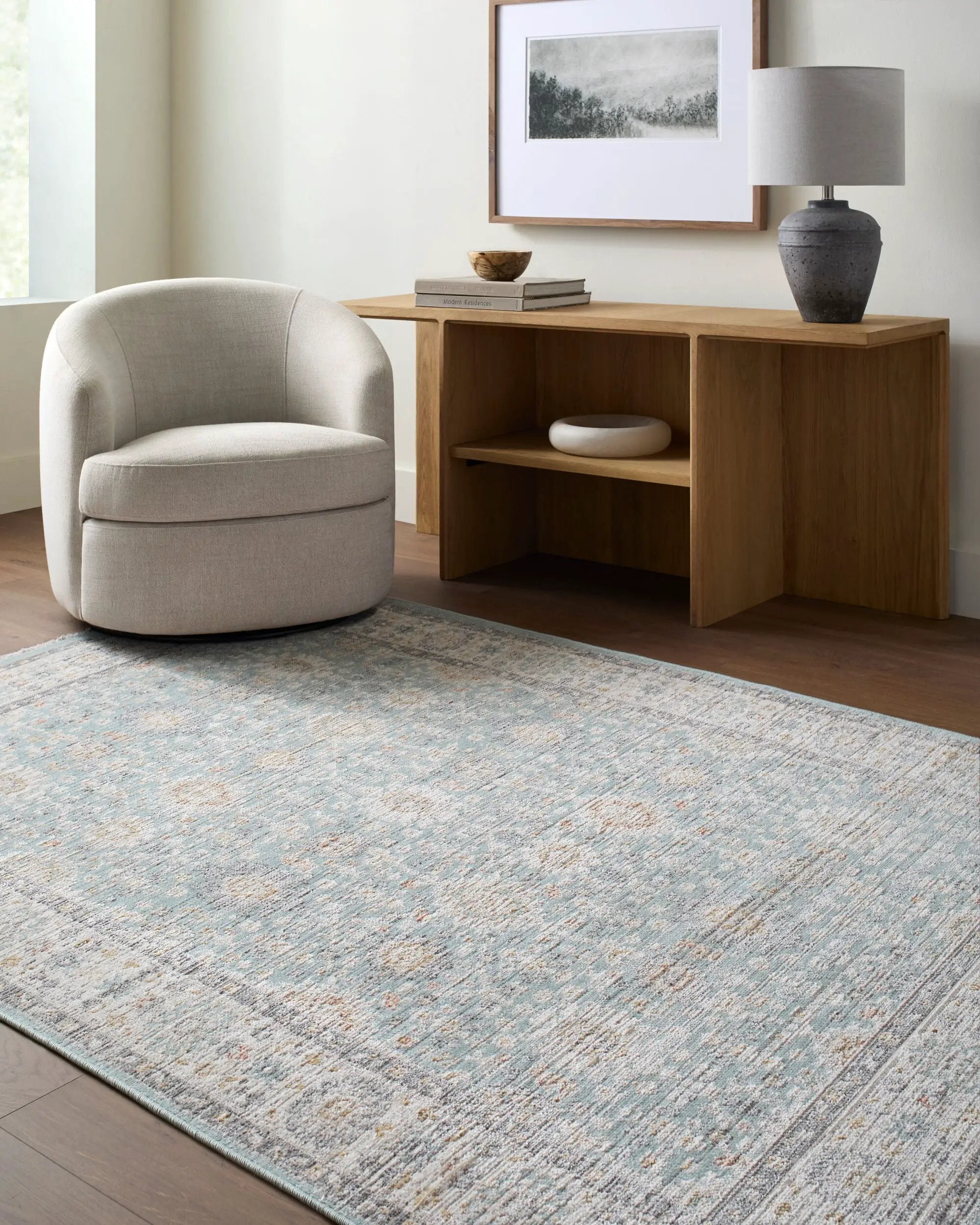 Amir AMR-2304 Blue Area Rug by LIVABLISS