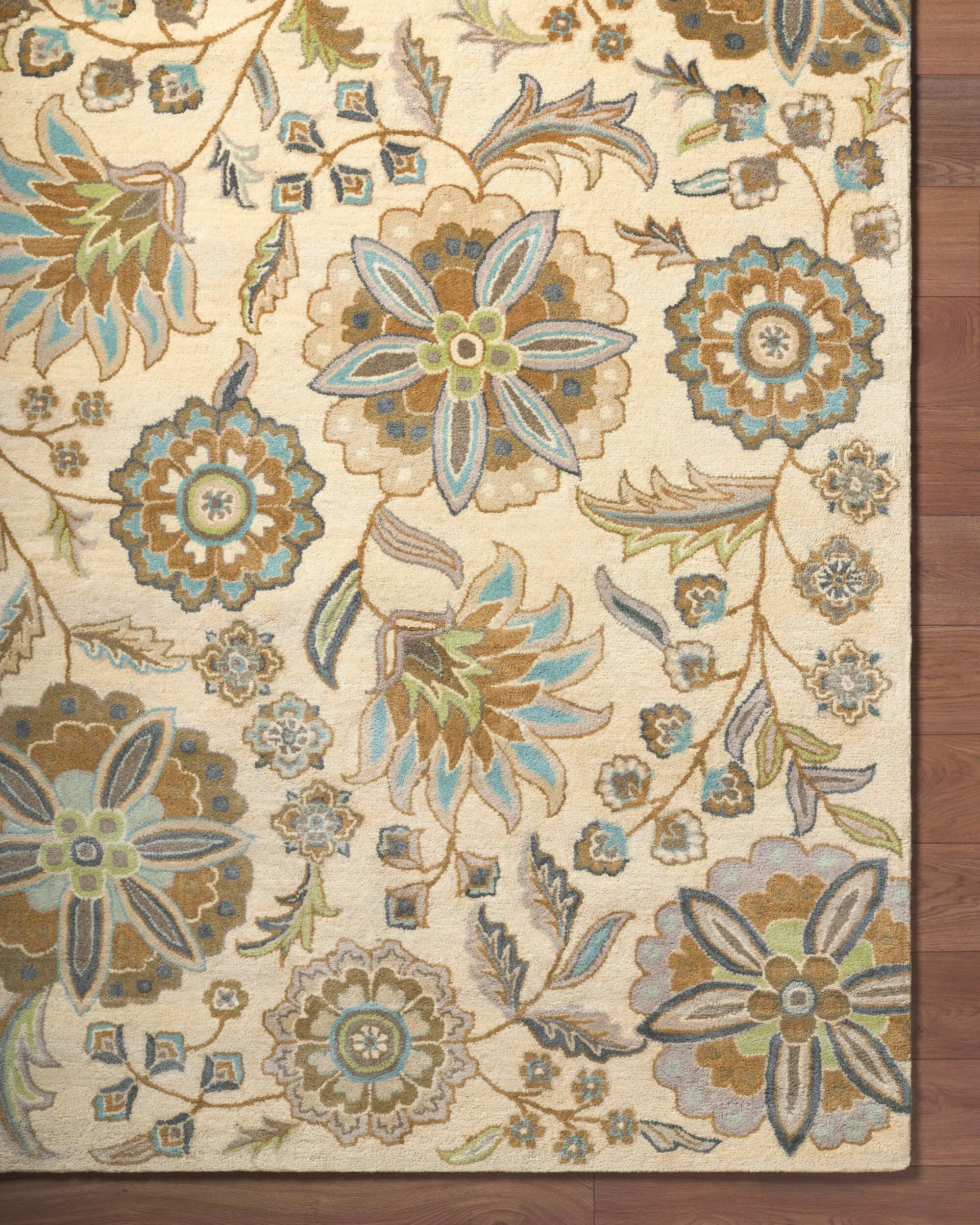 Athena ATH-5063 Ivory Area Rug by LIVABLISS