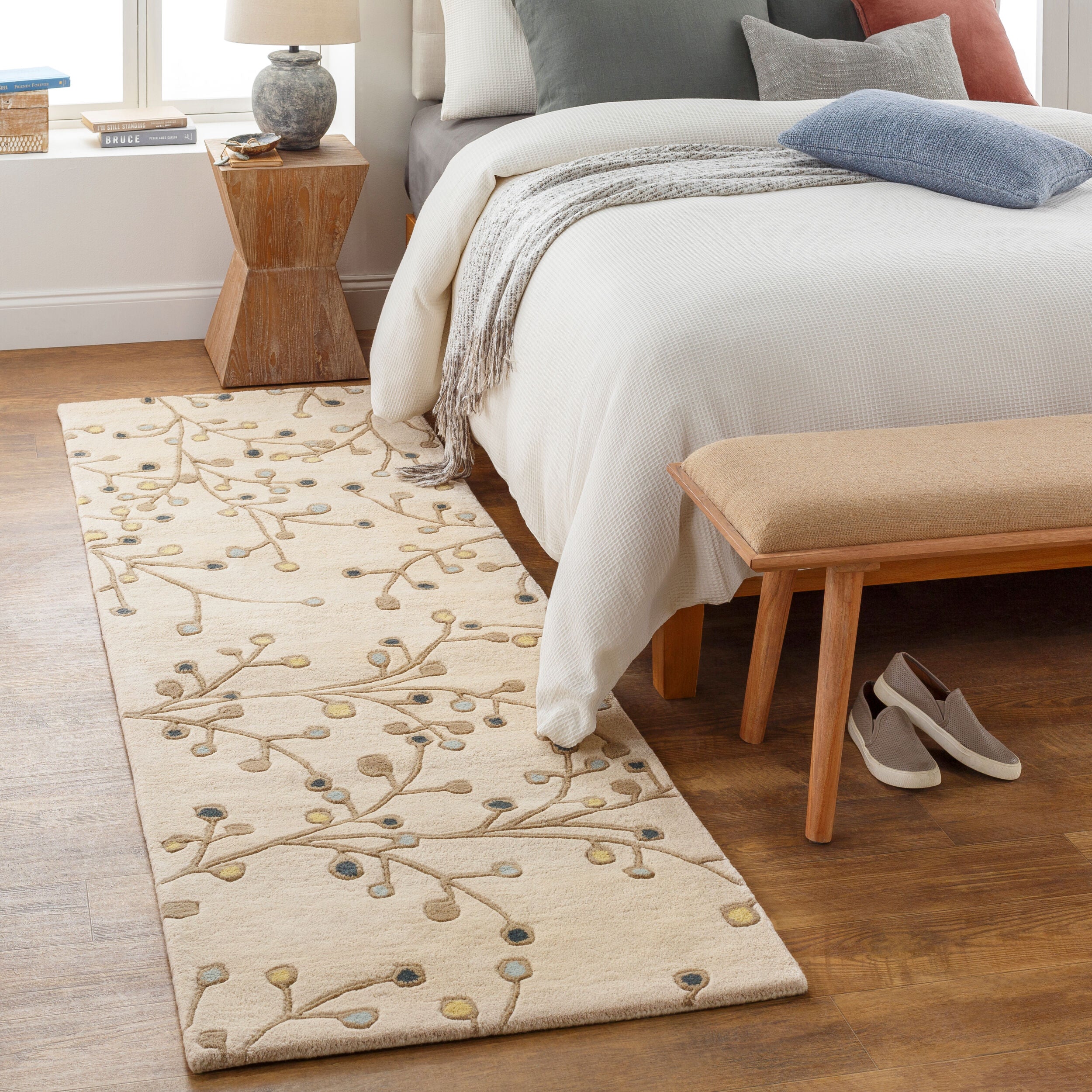 LIVABLISS Athena ATH-5116 Area Rug