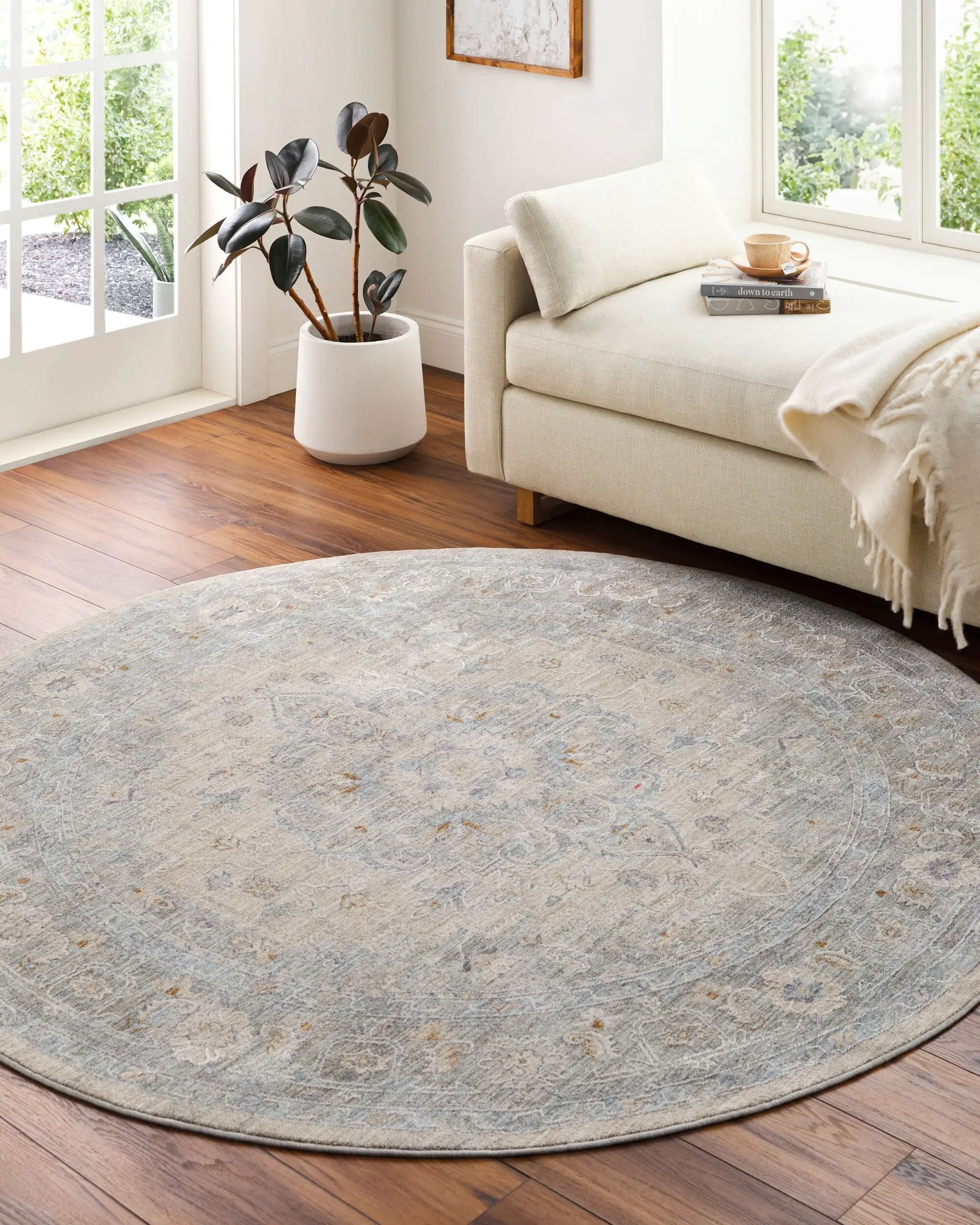 Avant Garde AVT-2302 Gray Area Rug by LIVABLISS