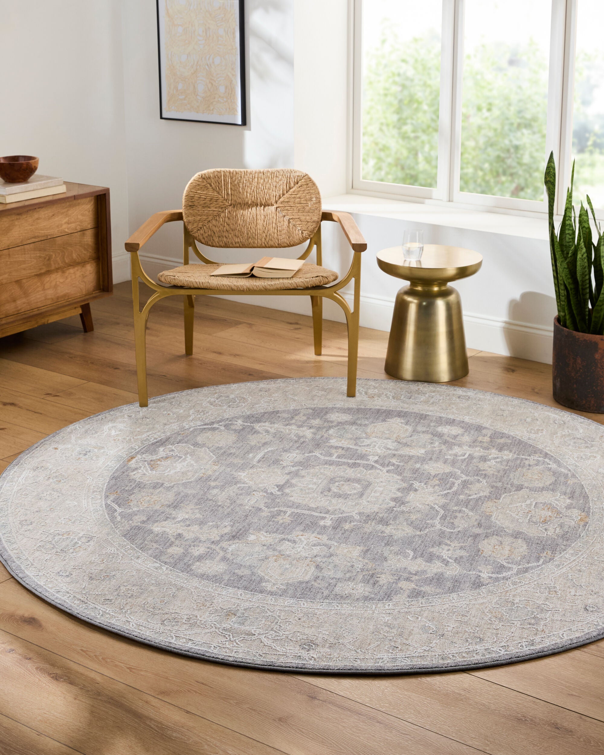 LIVABLISS Avant Garde AVT-2303 Gray Area Rug
