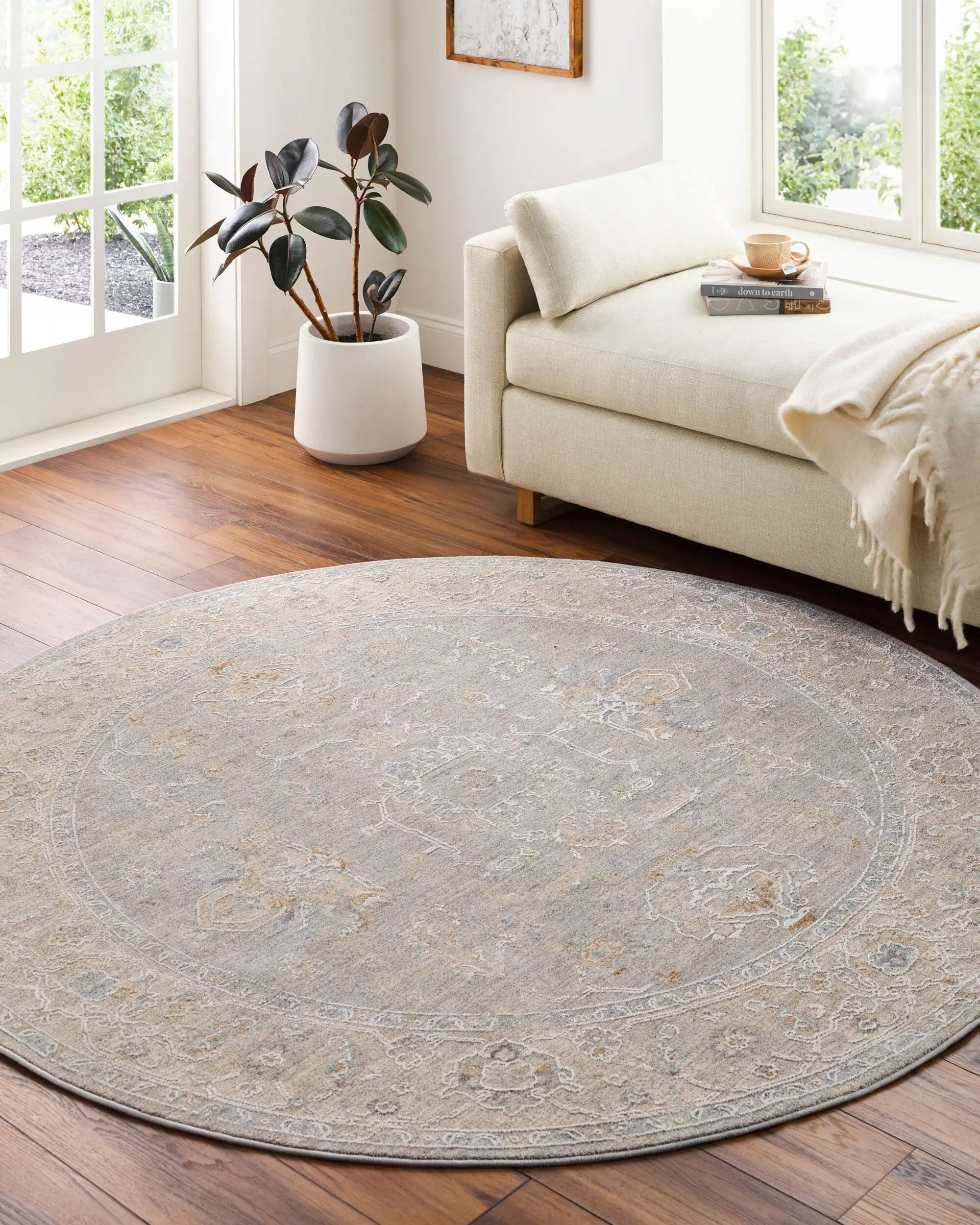 Avant Garde AVT-2304 Gray Area Rug by LIVABLISS