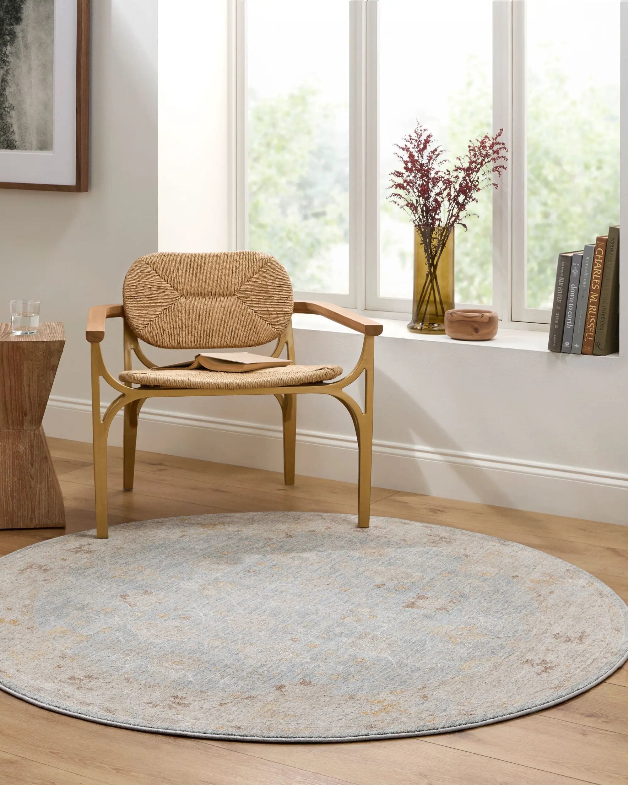 Avant Garde AVT-2369 Light-Blue Area Rug by LIVABLISS
