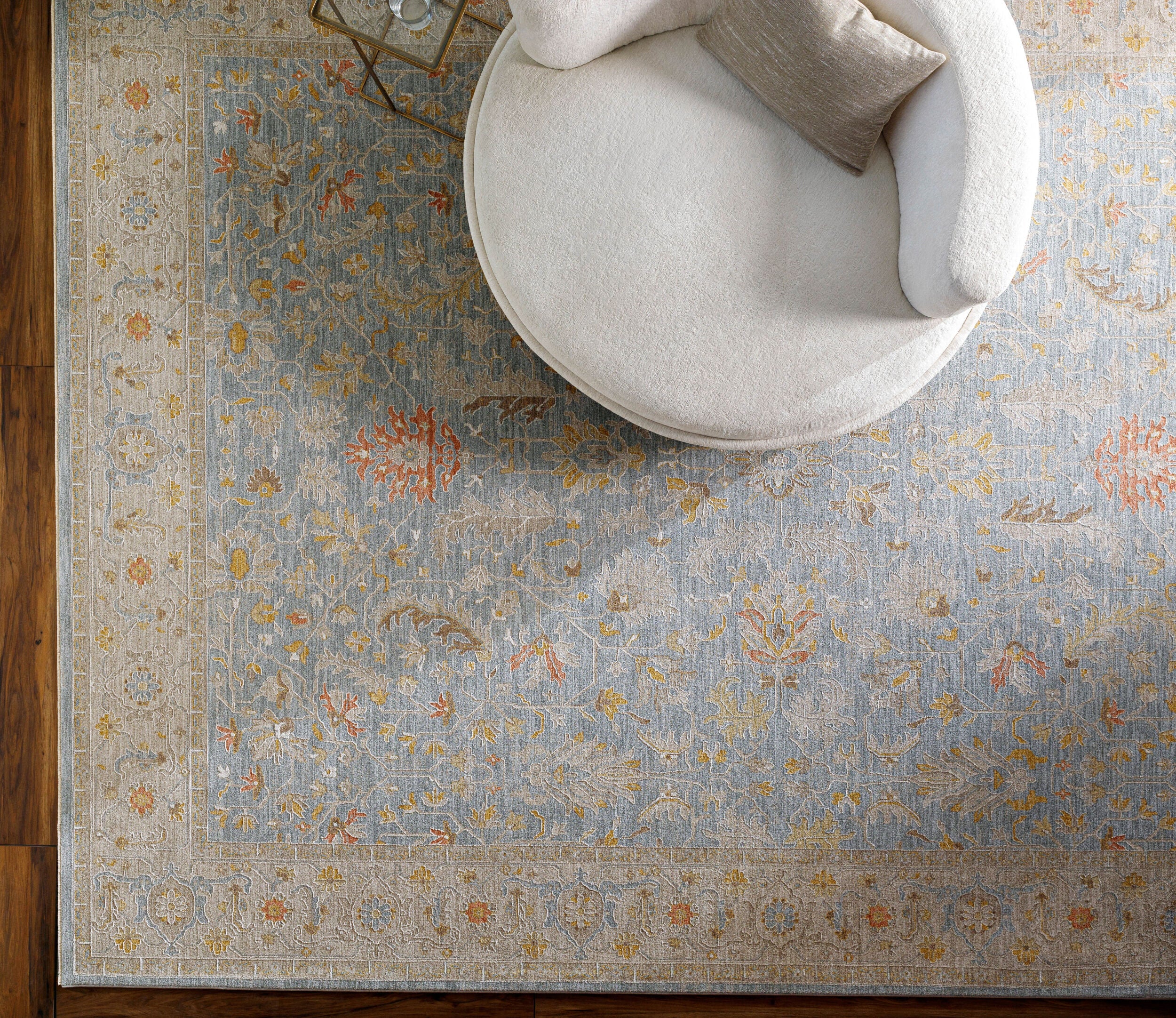 LIVABLISS Avant Garde AVT-2371 Light-Blue Area Rug