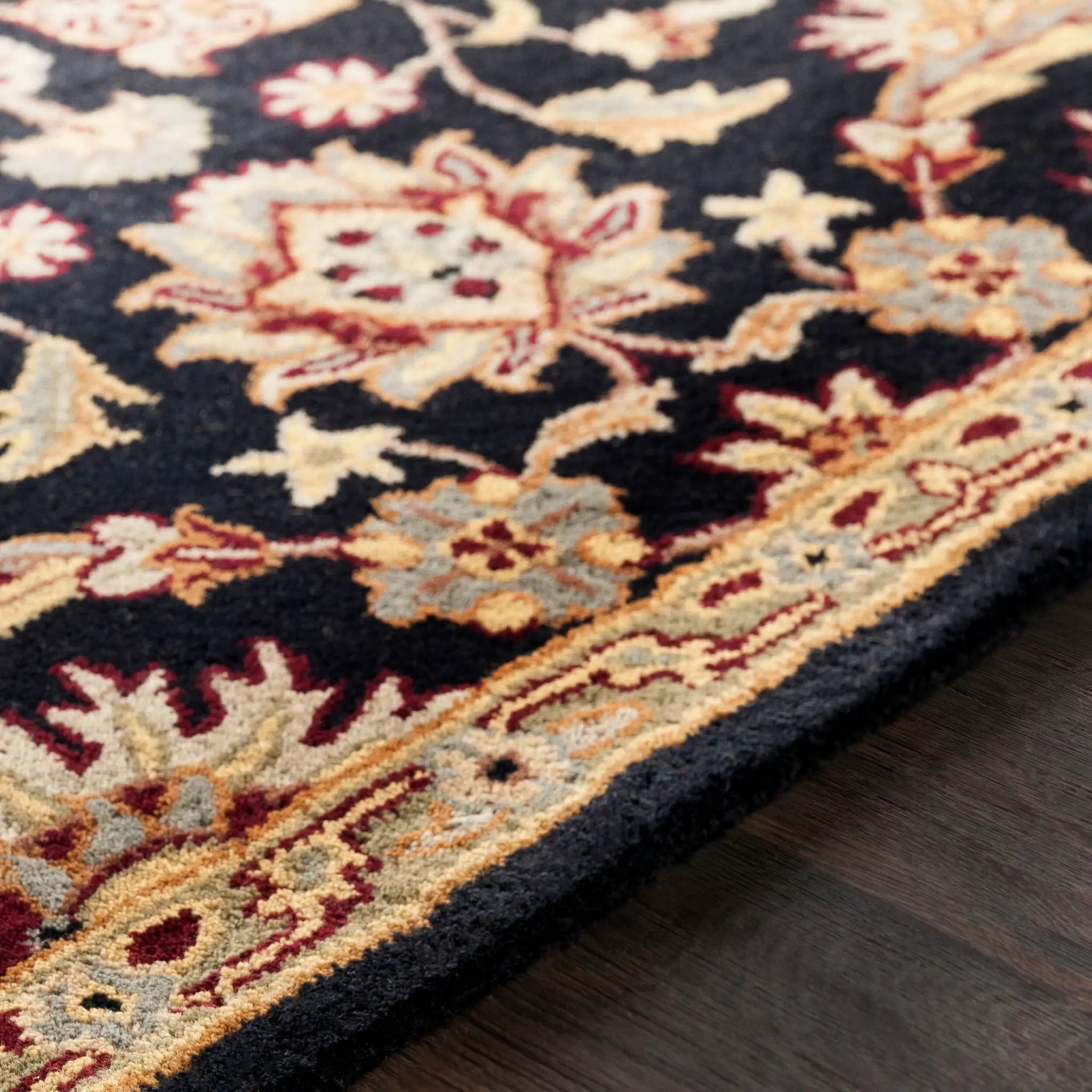 Middleton AWMD-2078 Black Area Rug by LIVABLISS