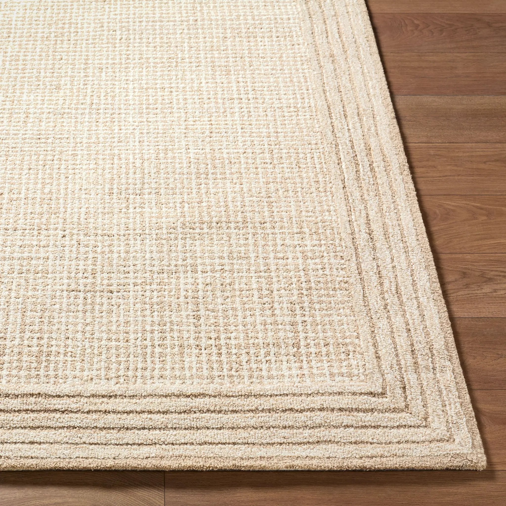 Benchcraft BEC-2301 Beige Area Rug by LIVABLISS