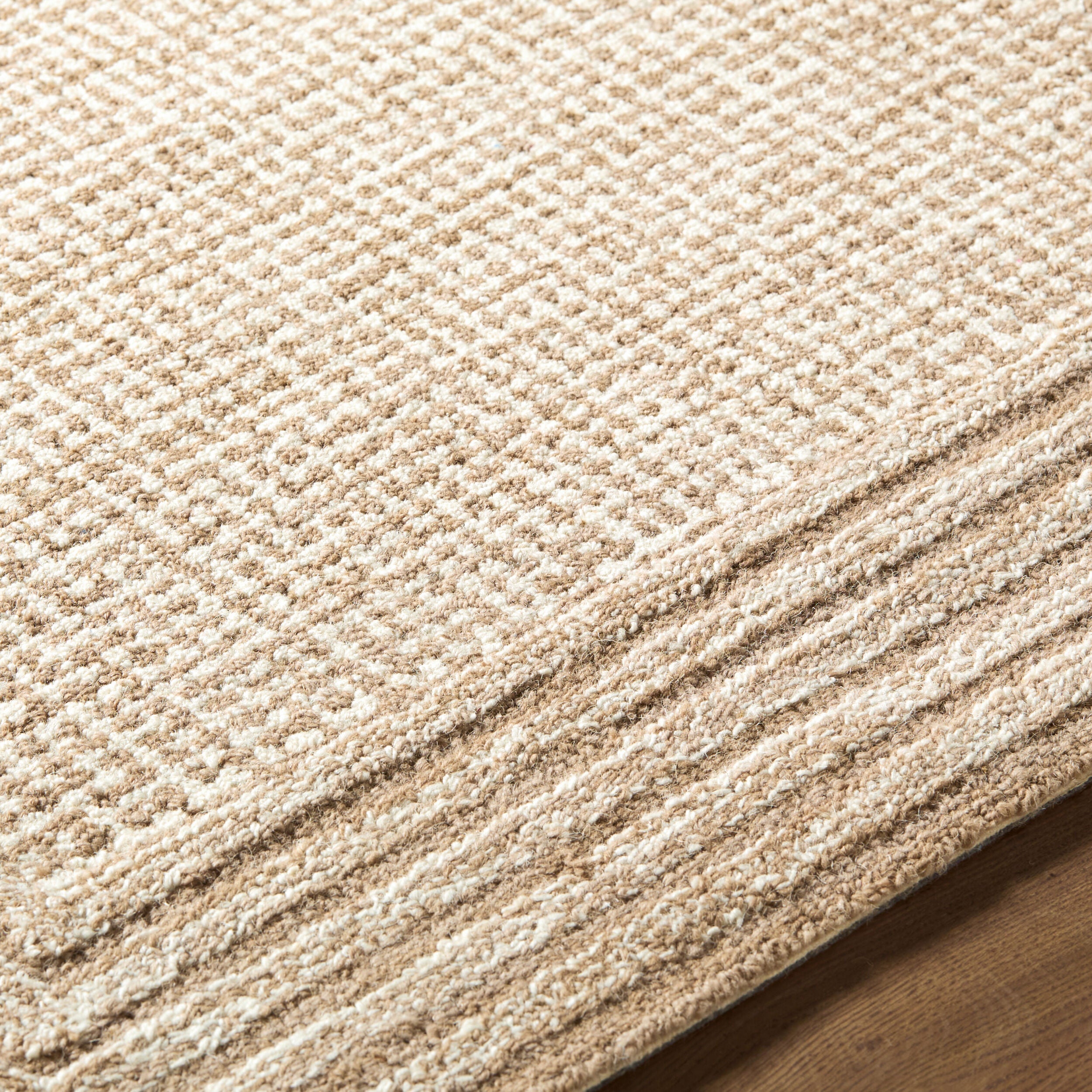 Benchcraft BEC-2302 Taupe Arae Rug