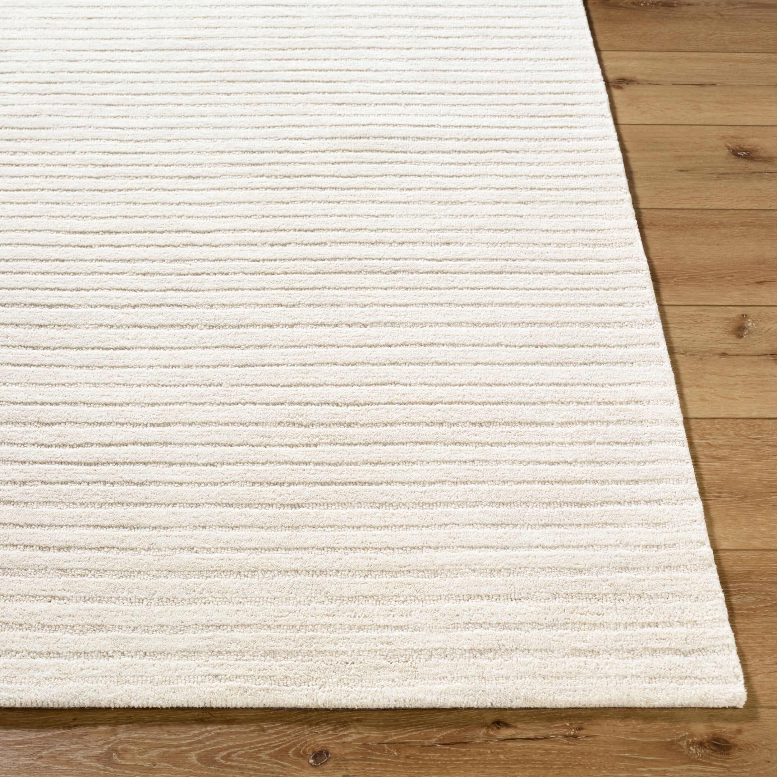 Benchcraft BEC-2304 Ivory Area Rug