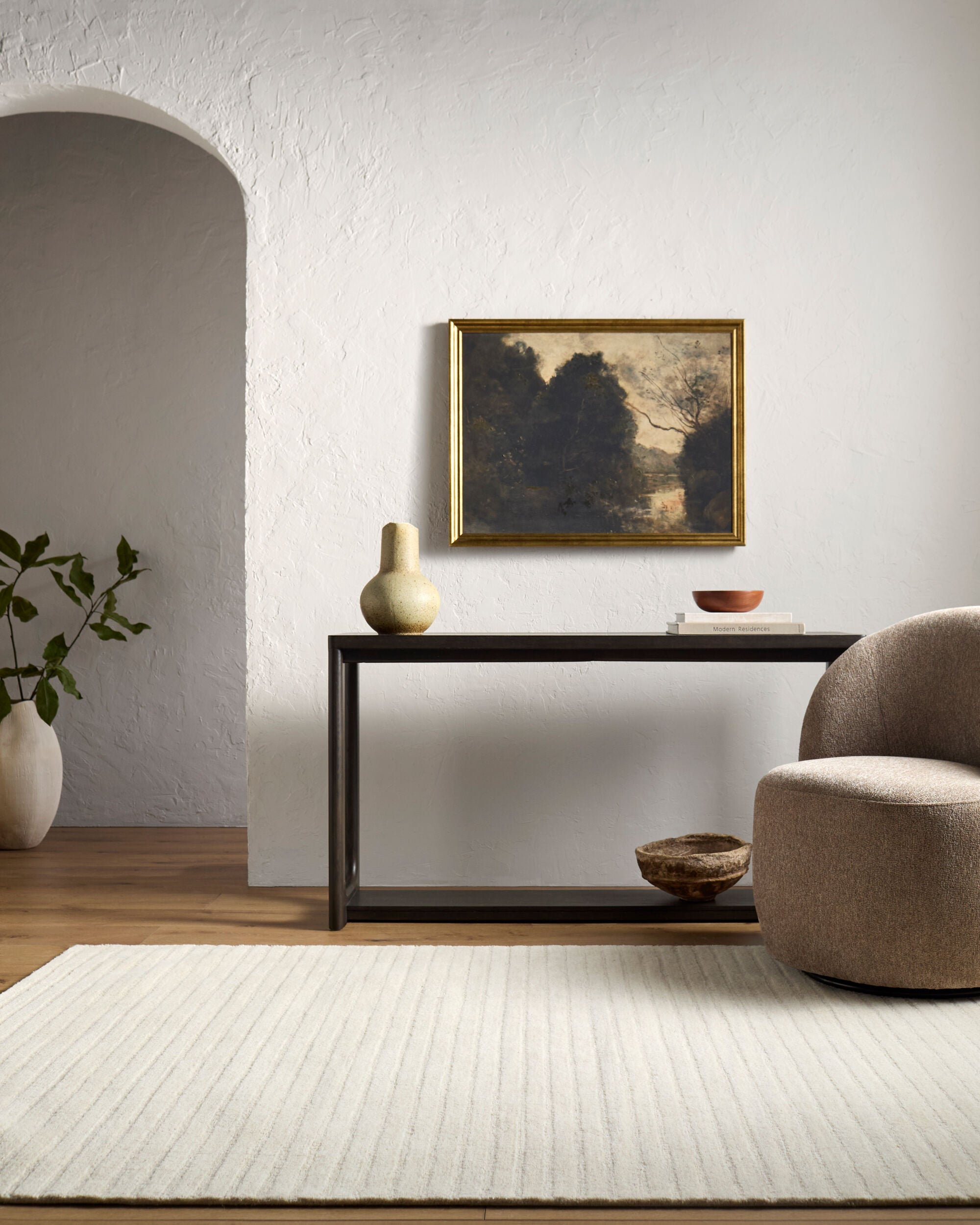Benchcraft BEC-2304 Ivory Area Rug