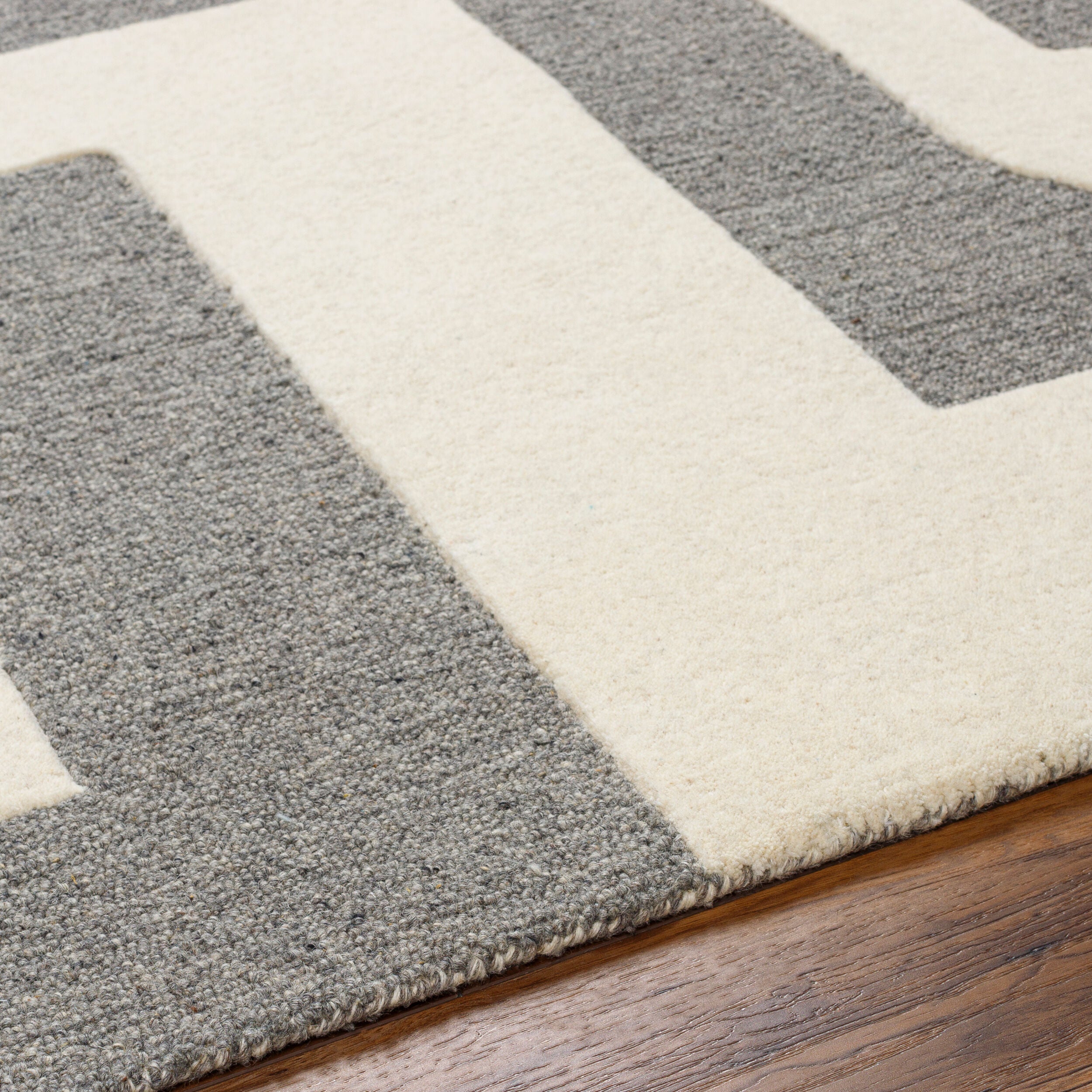 Surya Brook BKO-2302 Beige Area Rug by LIVABLISS