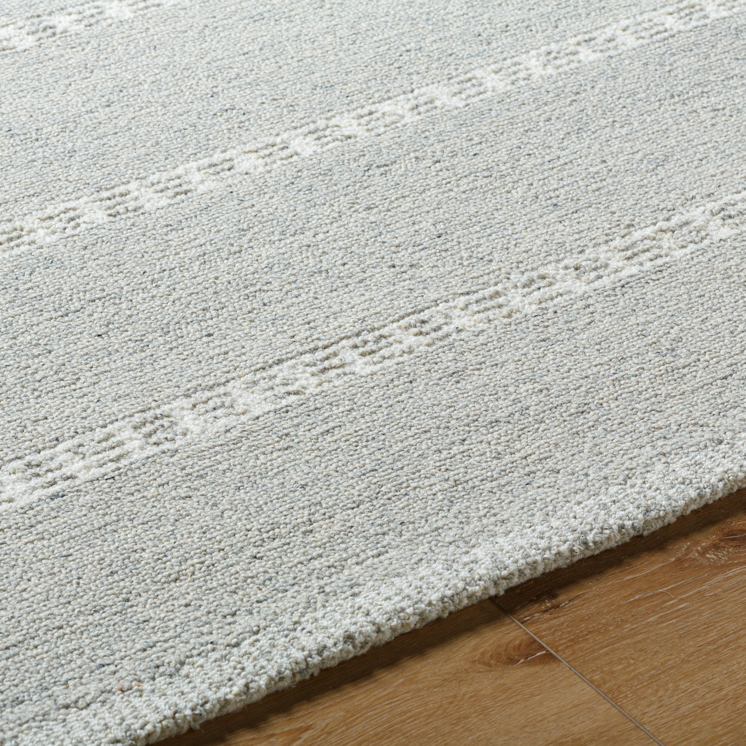 Surya Brook BKO-2322 Silver Area Rug by LIVABLISS