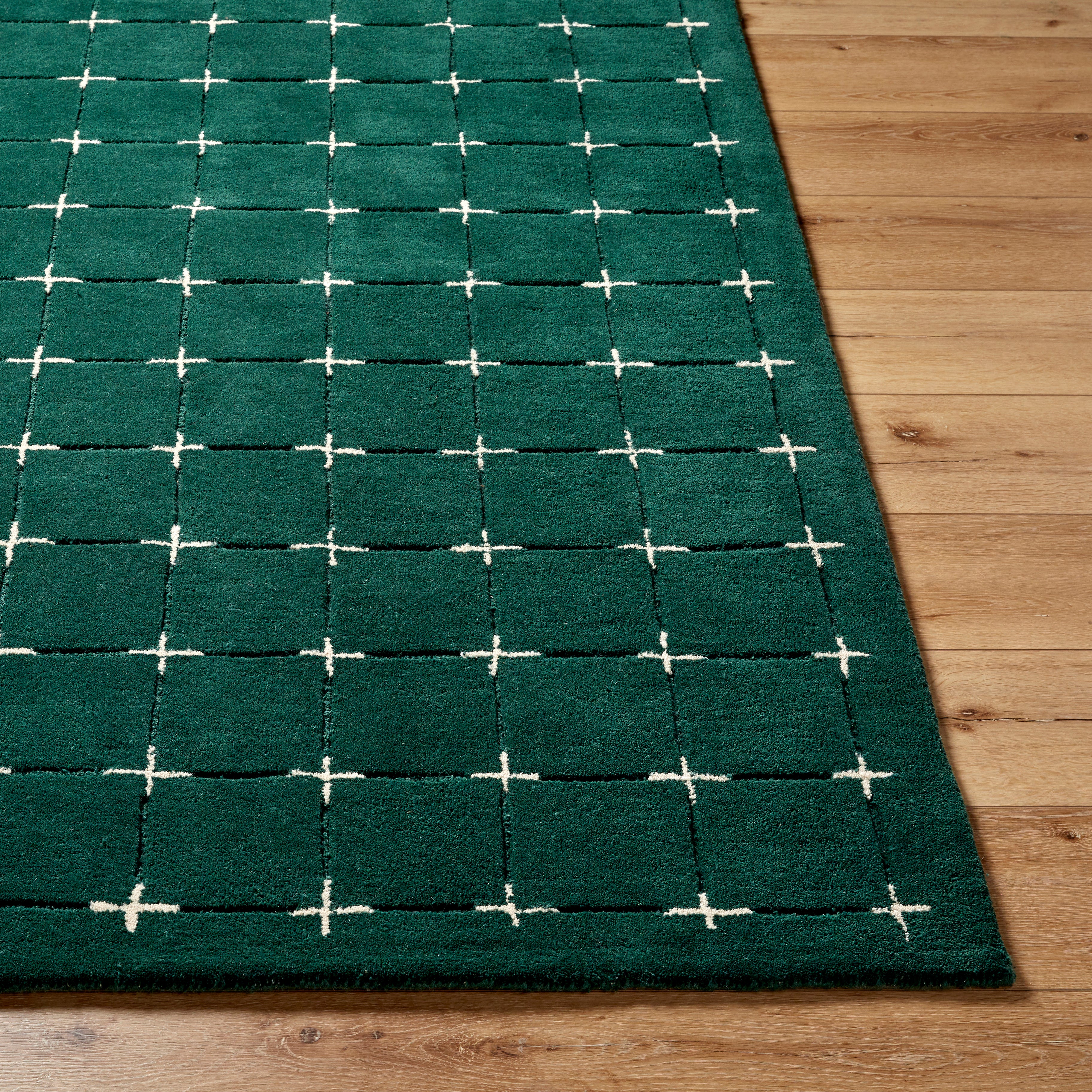 LIVABLISS Brook BKO-2333 Dark-Green Area Rug