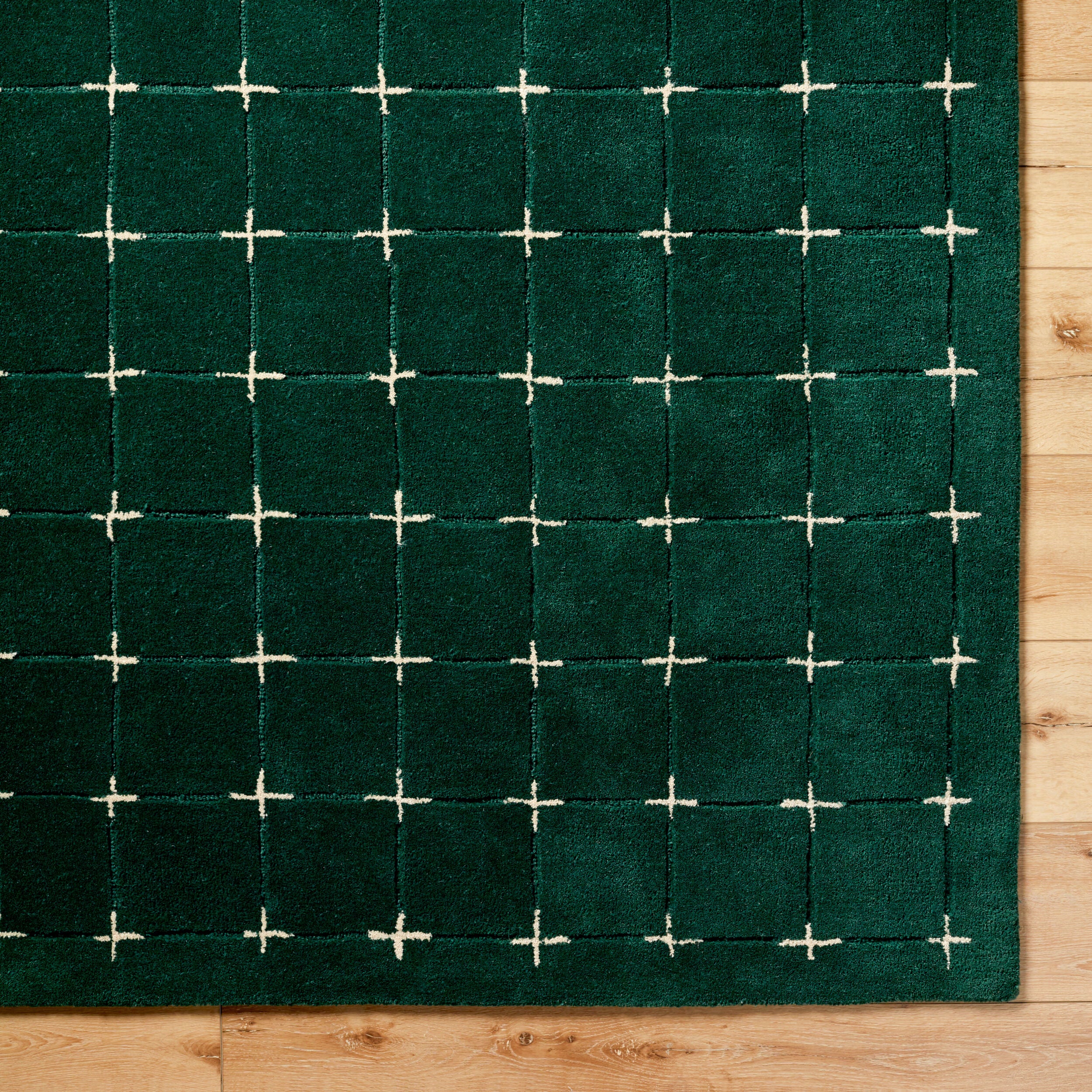 LIVABLISS Brook BKO-2333 Dark-Green Area Rug