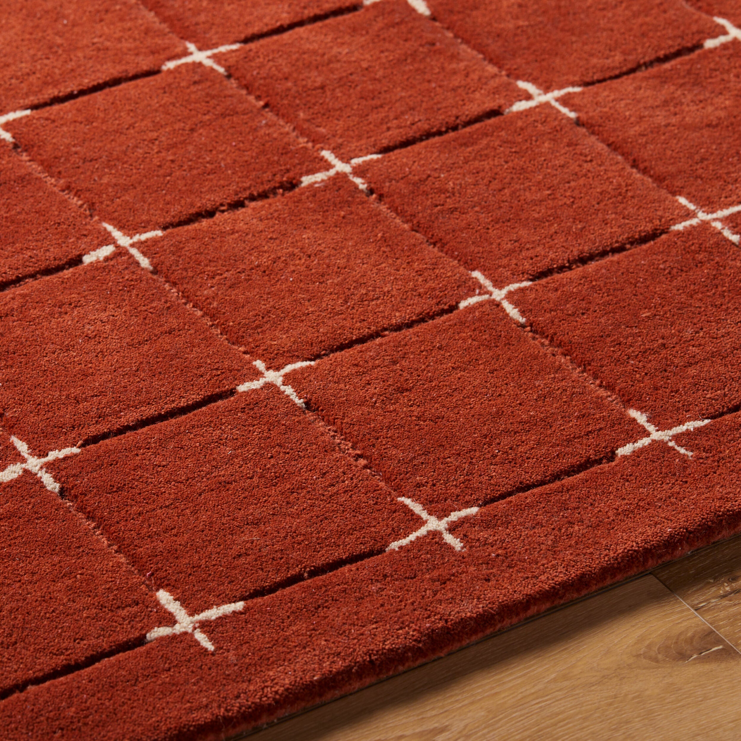 LIVABLISS Brook BKO-2334 Rust Area Rug